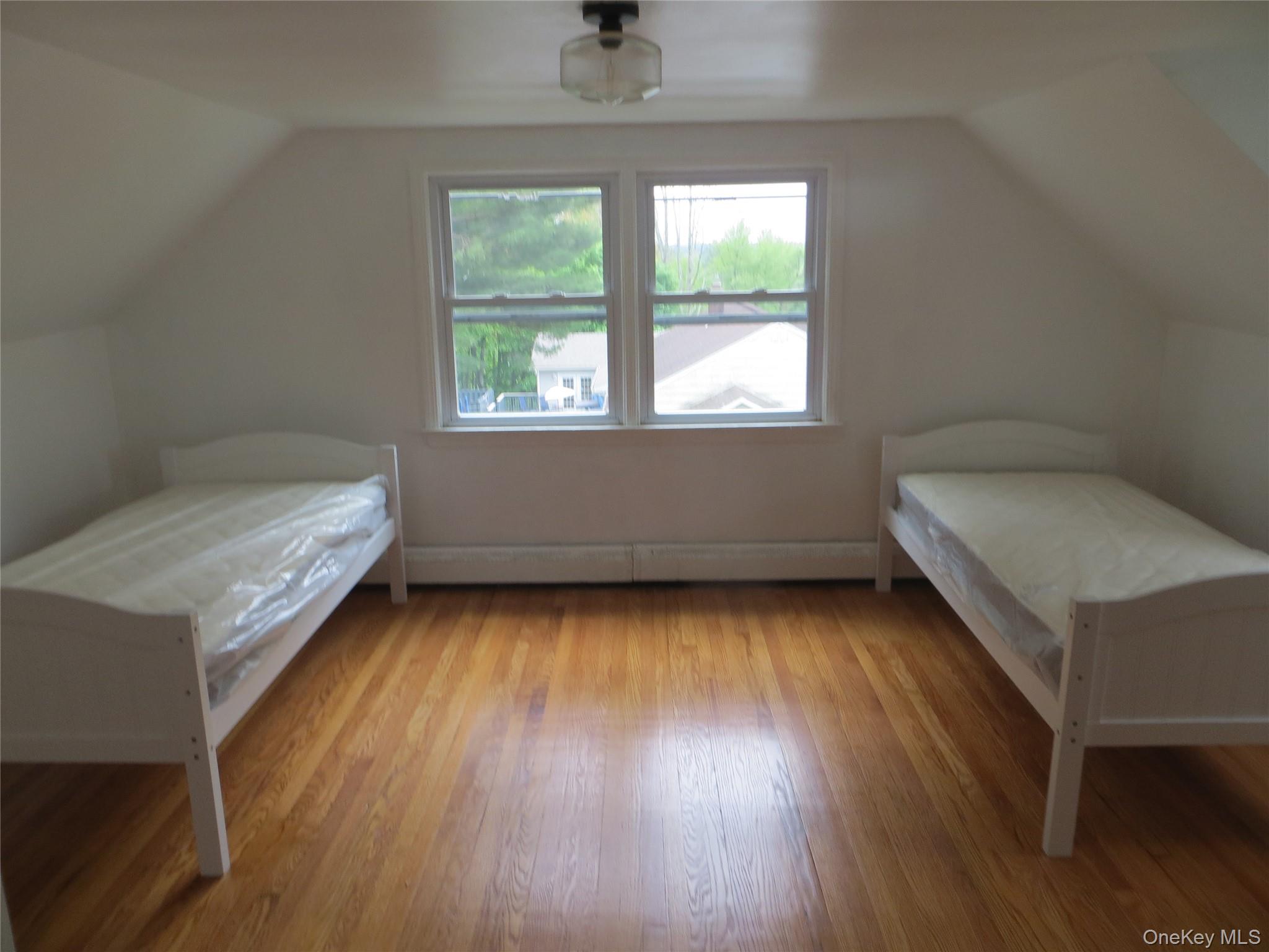 105 Wood Avenue – For Sale photo 10