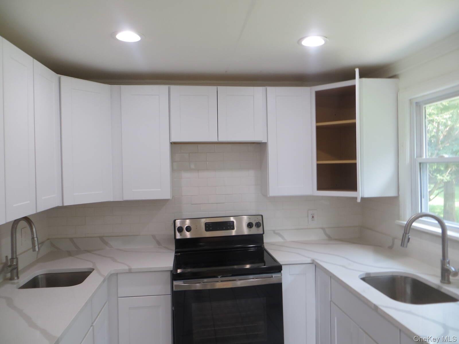 105 Wood Avenue – For Sale photo 2