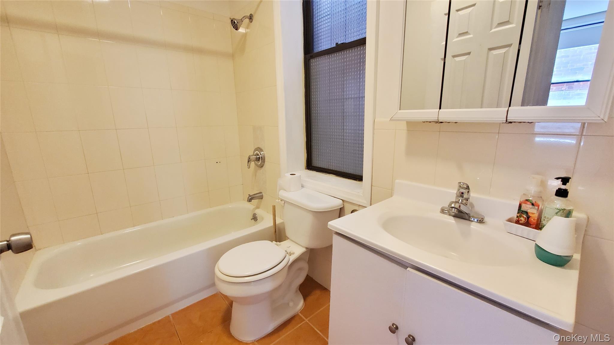 1321 Castle Hill Avenue – For Sale photo 7
