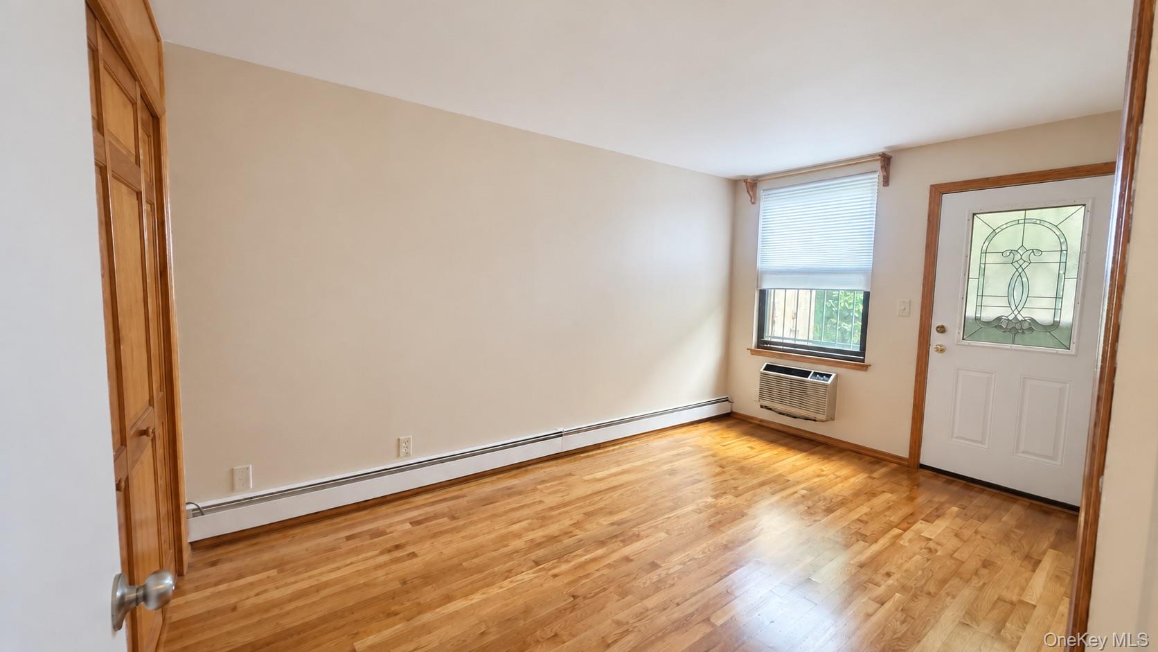 130 N 3rd Street, Unit 1 photo 3