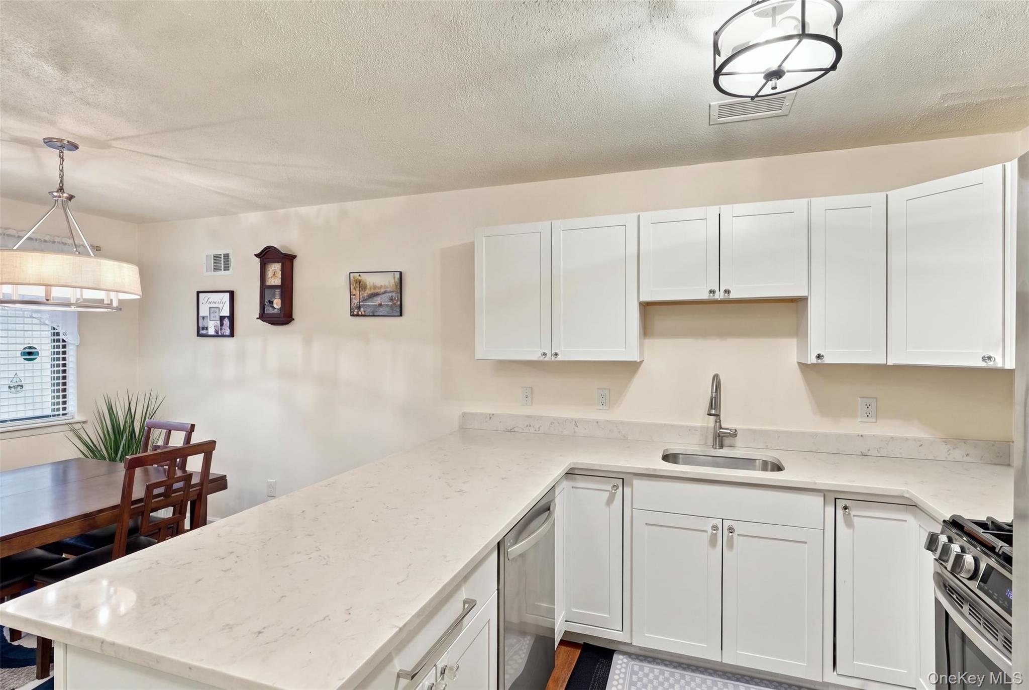 2802 Fox Lane – For Sale photo 12