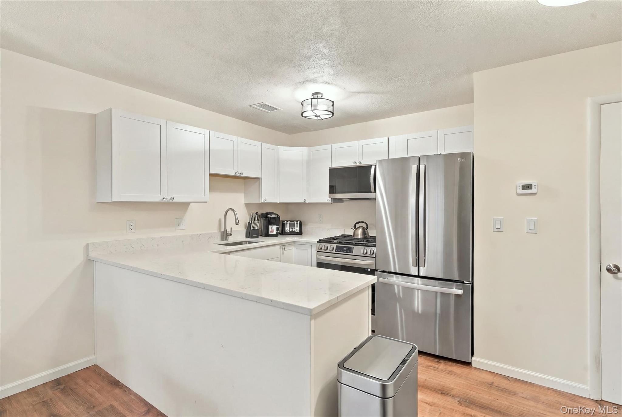 2802 Fox Lane – For Sale photo 7