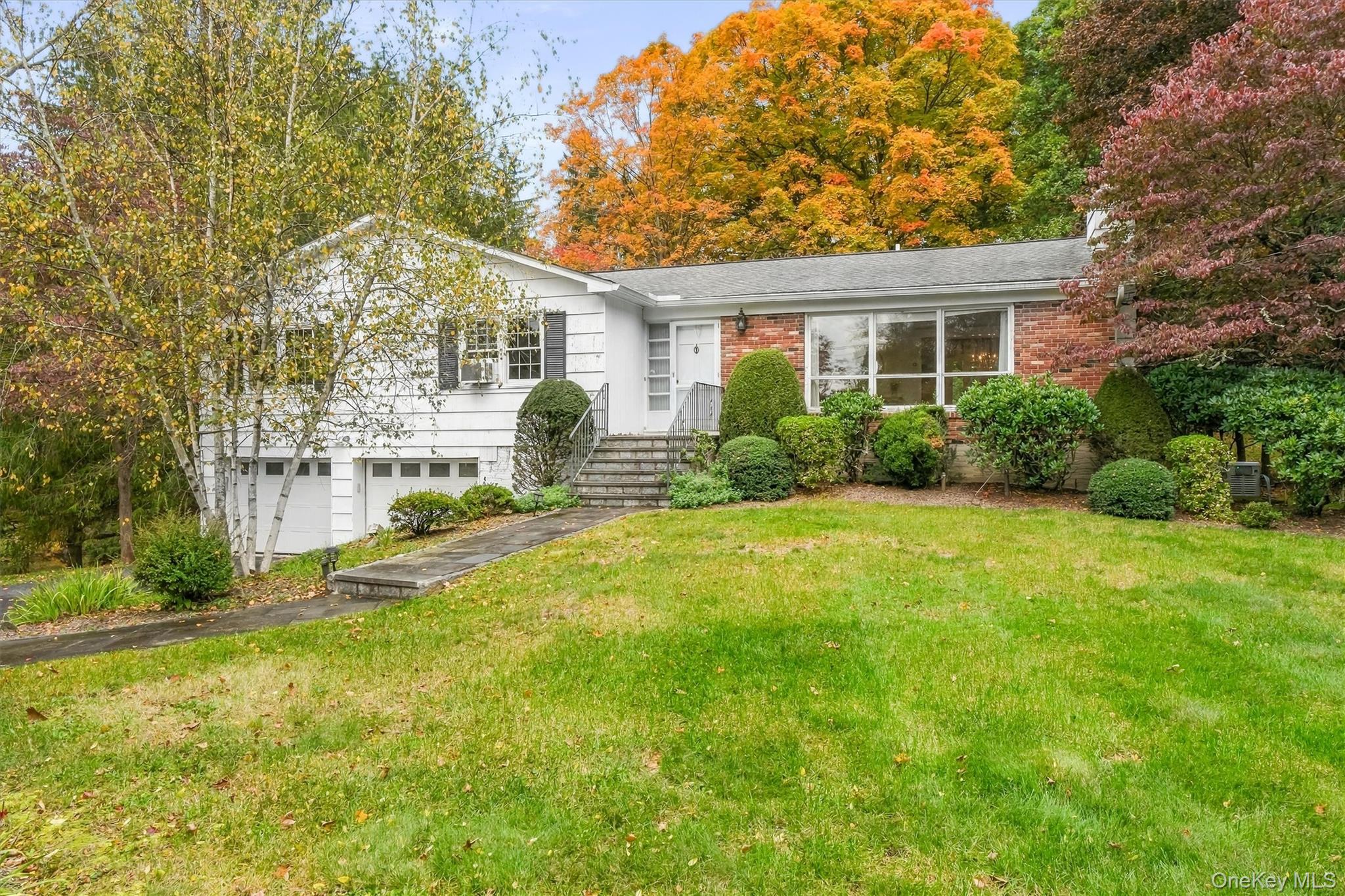 15 Dunhill Drive – For Sale