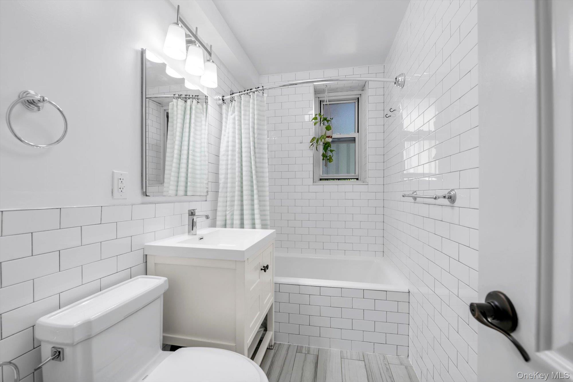209-25 18th Avenue, Unit 3K photo 15