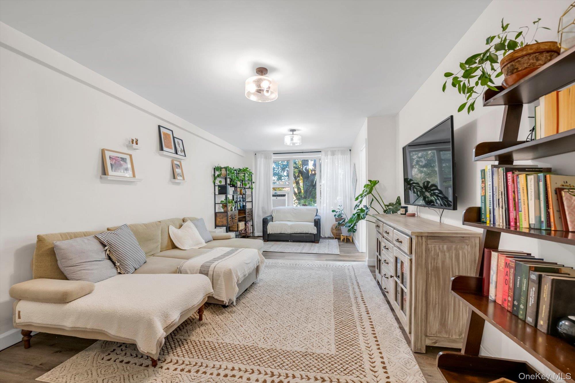 209-25 18th Avenue, Unit 3K photo 7