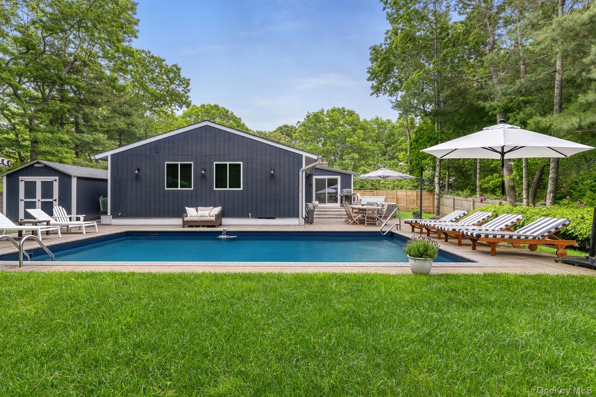 35 Montauk Boulevard – For Rent photo 21