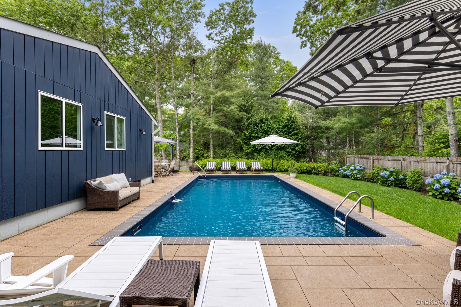 35 Montauk Boulevard – For Rent photo 24