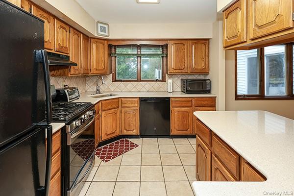 467 Von Elm Avenue – For Sale photo 14