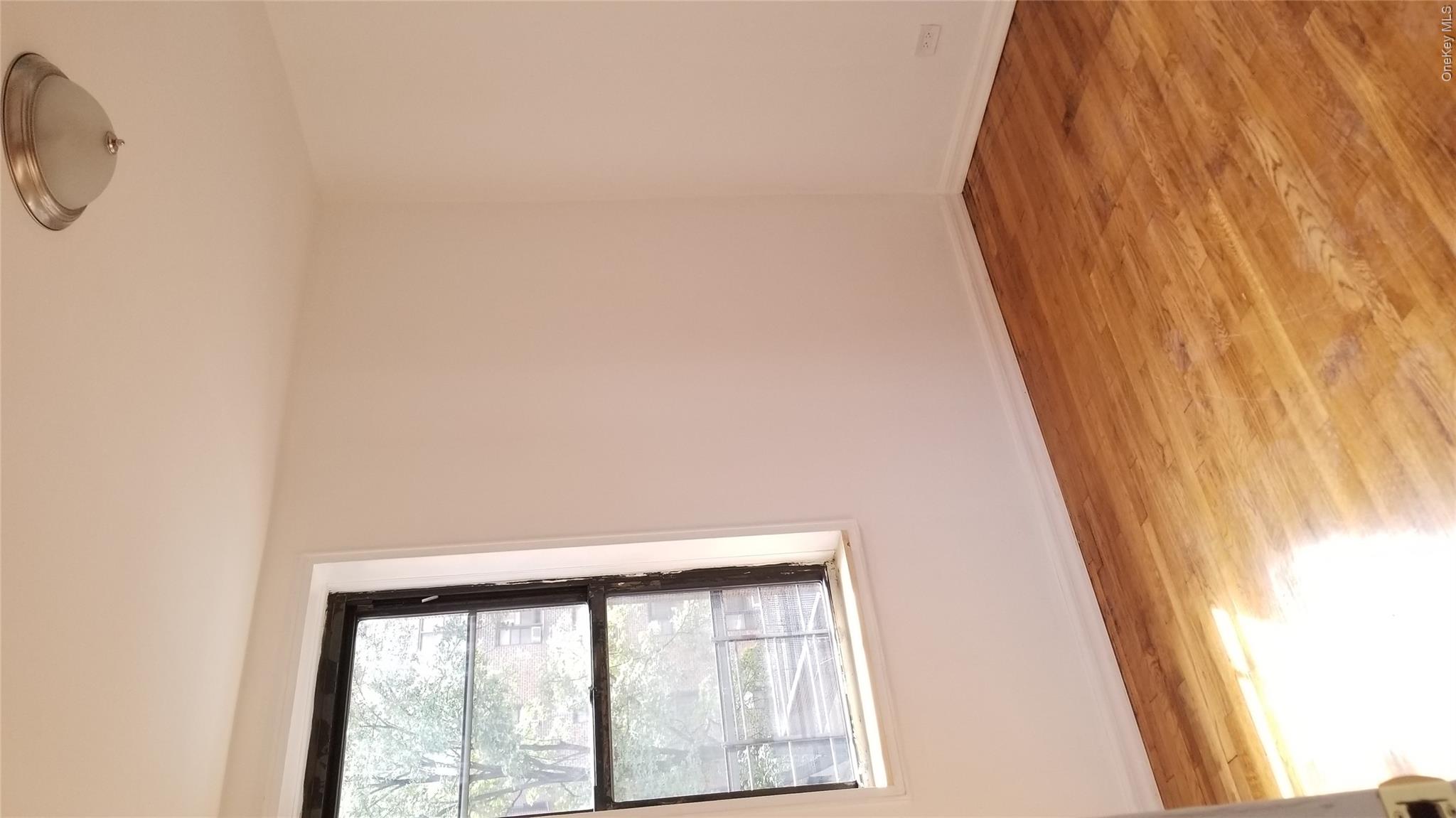 41-34 Frame Place, Unit 3D photo 13