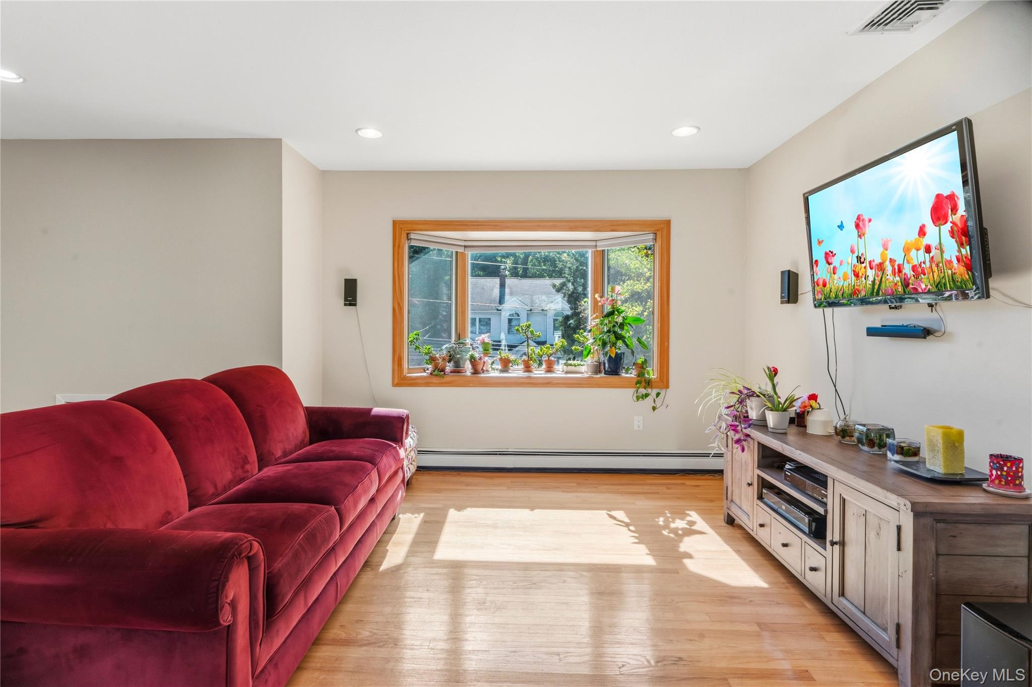 37 Bellecrest Avenue – For Sale photo 4