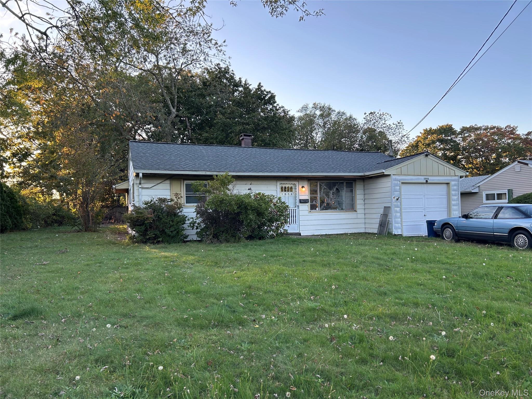 1056 Bay Shore Avenue – For Sale photo 4