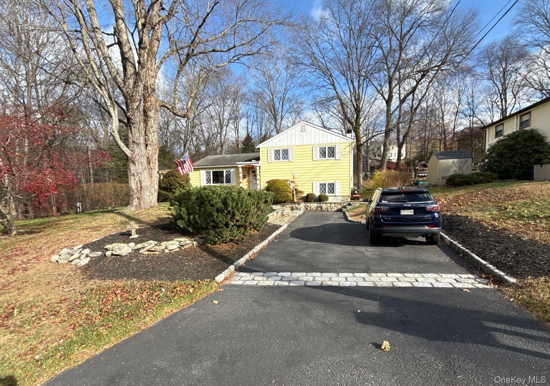 10 Woodland Place – For Sale