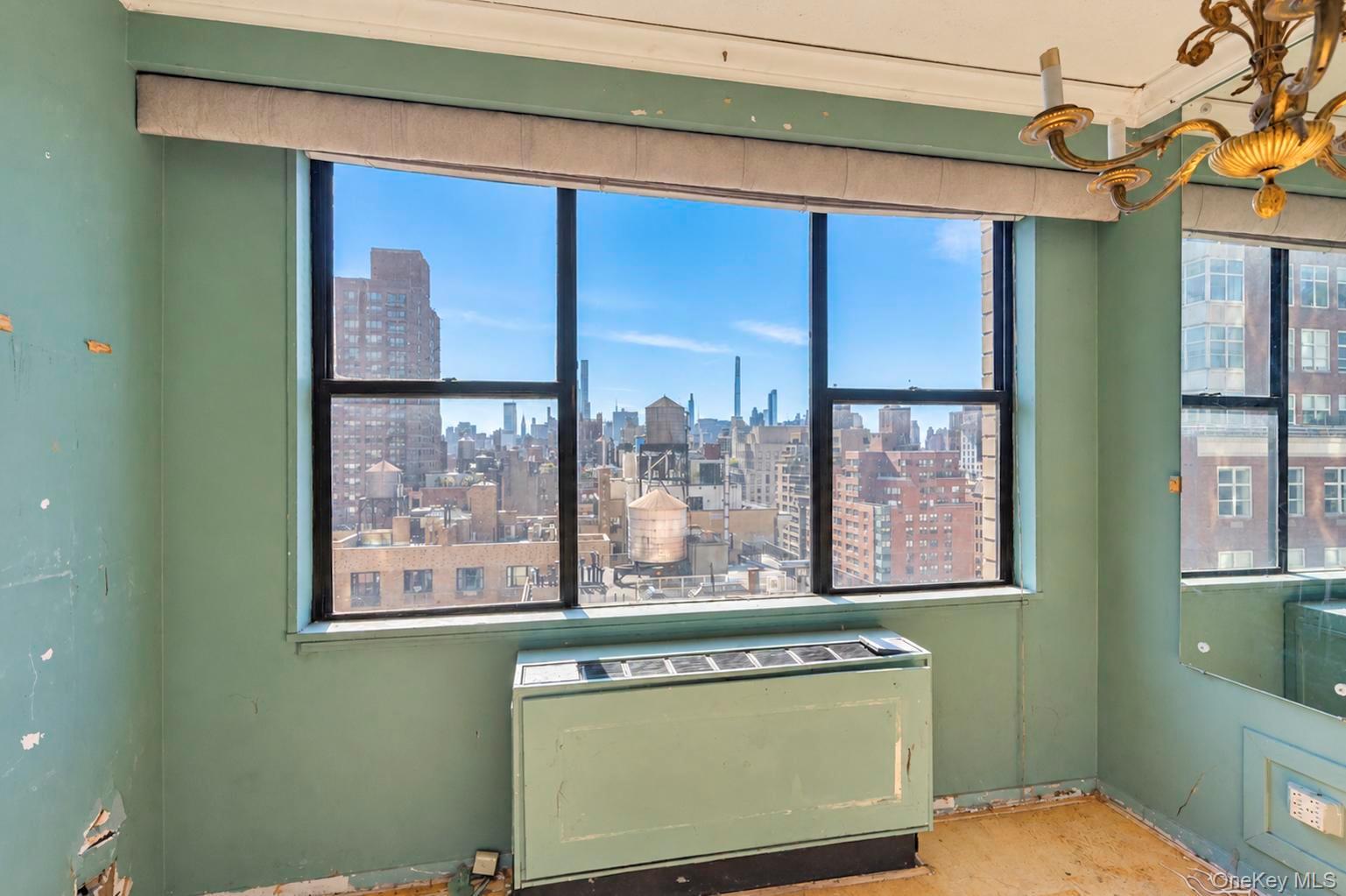 1065 Park Avenue, Unit 19C photo 8