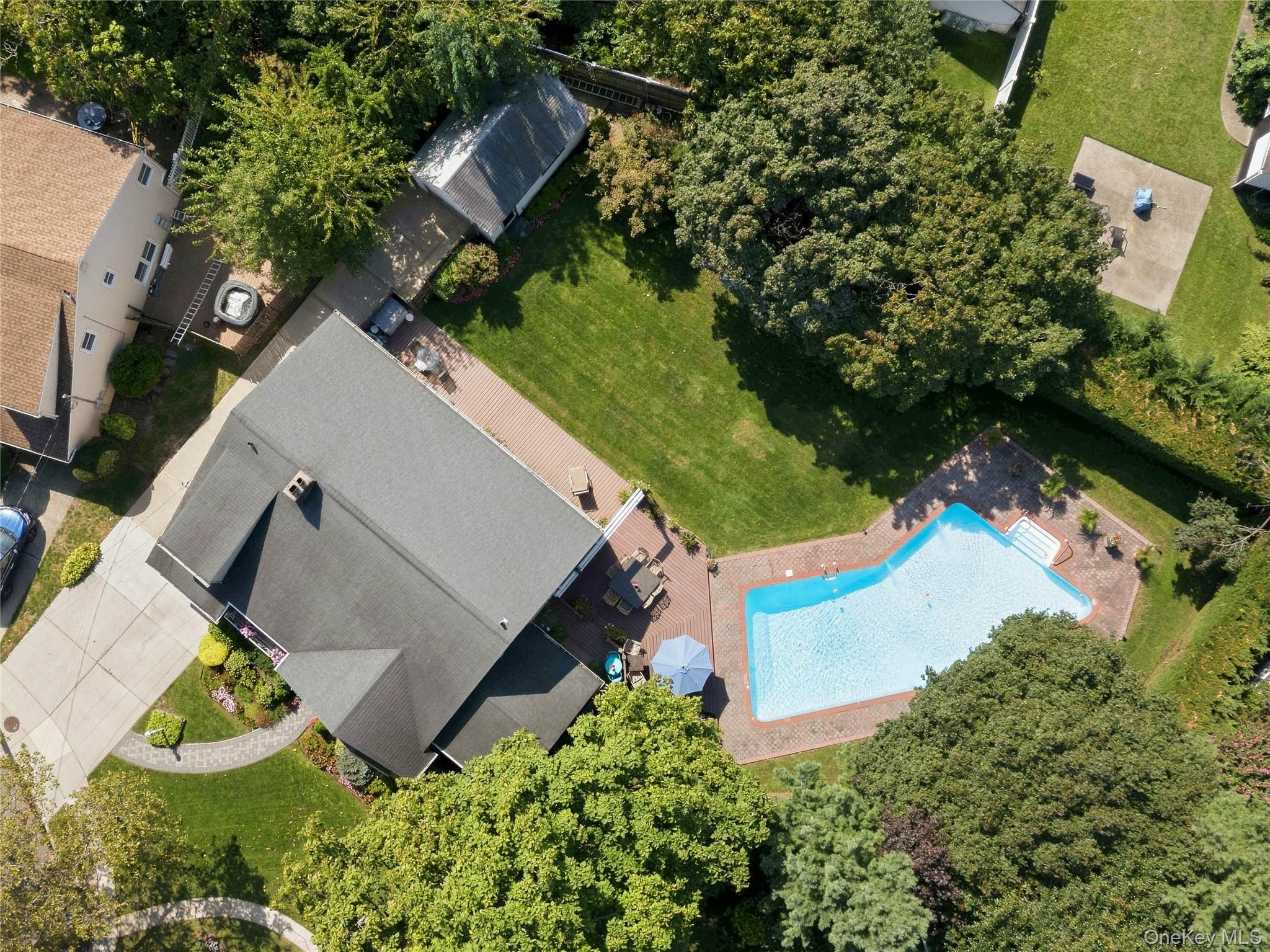 5 Major Court – For Sale photo 25