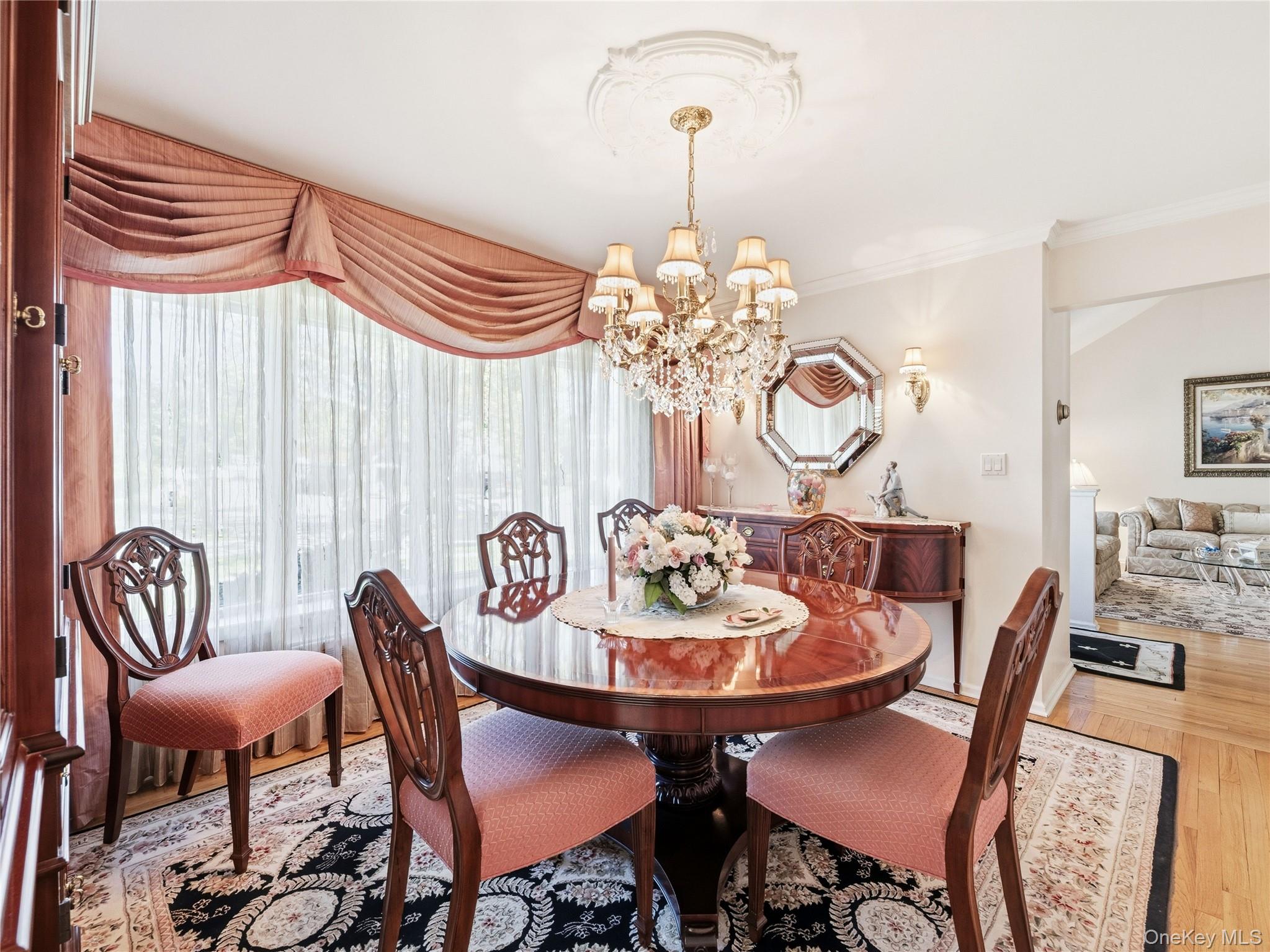 5 Major Court – For Sale photo 11