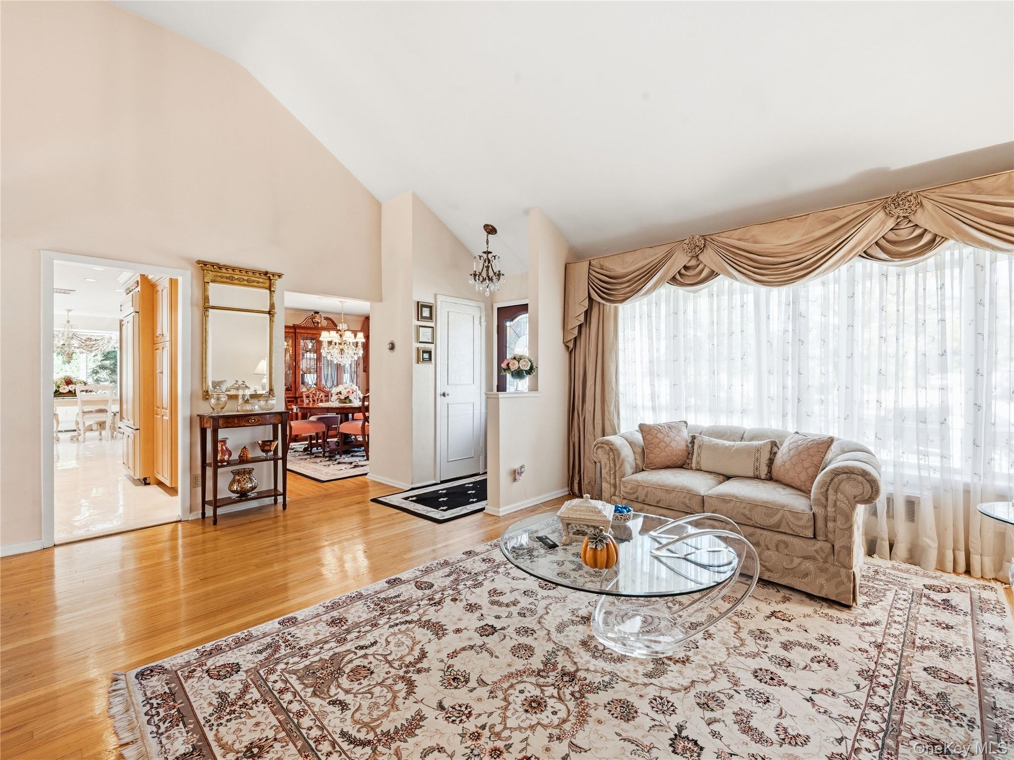 5 Major Court – For Sale photo 6