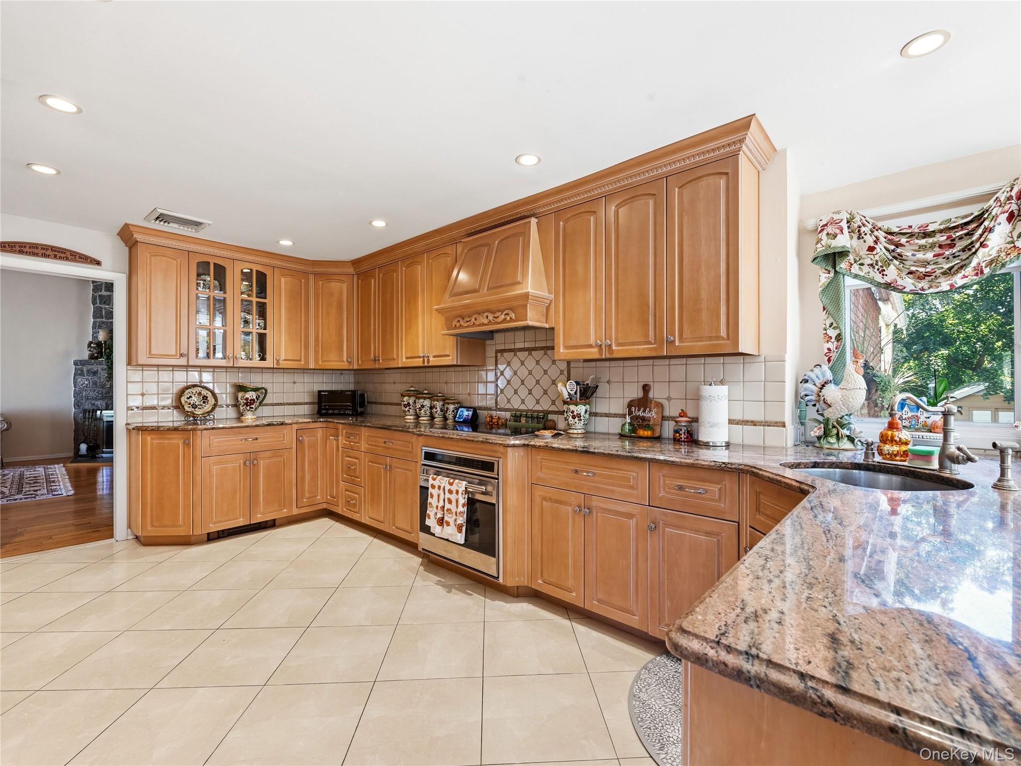 5 Major Court – For Sale photo 9