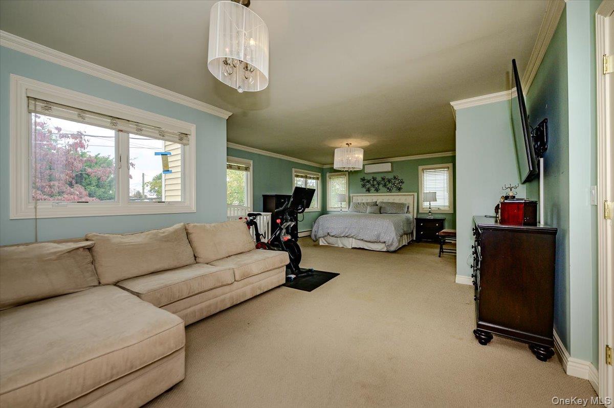 13 Old Farm Road – For Sale photo 15