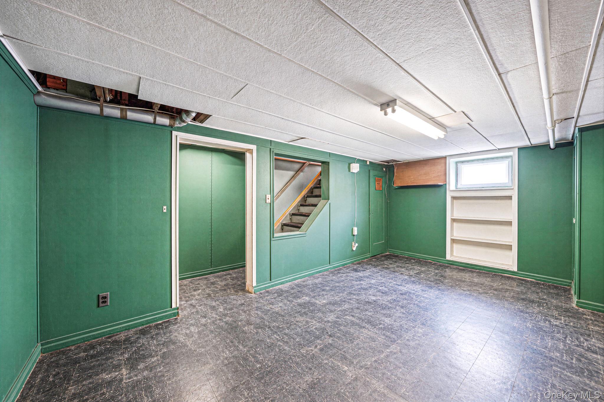 321 Maplegrove Avenue – For Sale photo 38