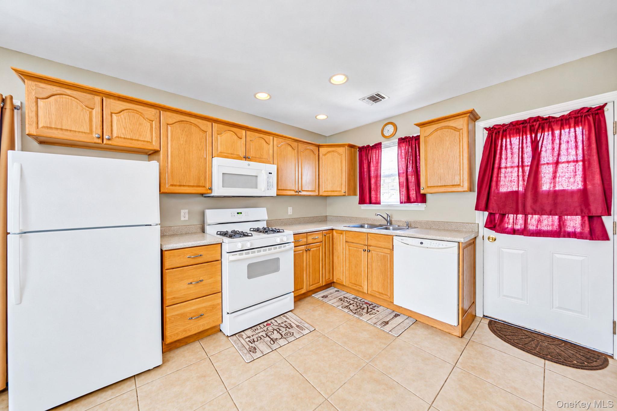 321 Maplegrove Avenue – For Sale photo 42