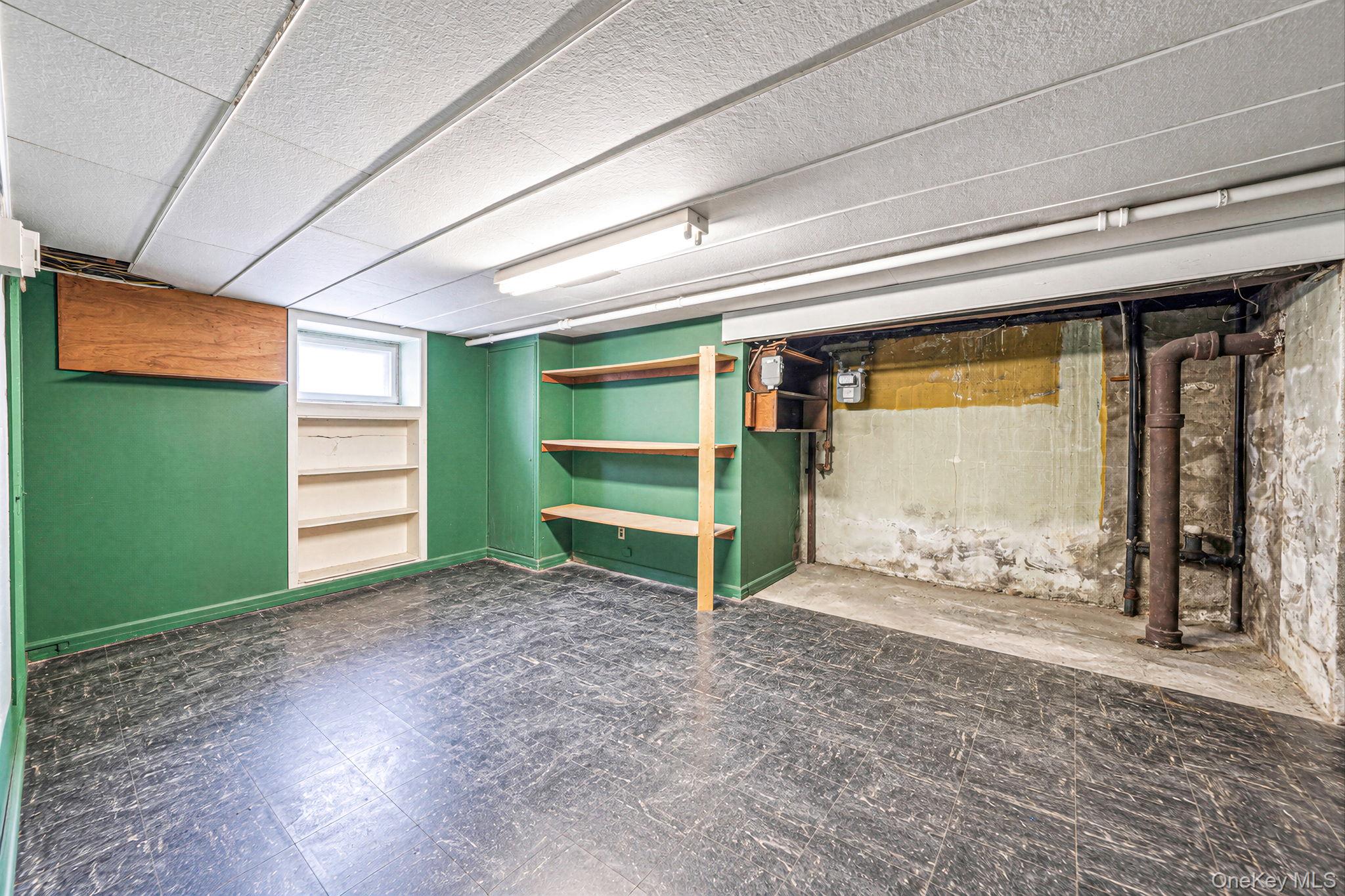 321 Maplegrove Avenue – For Sale photo 37
