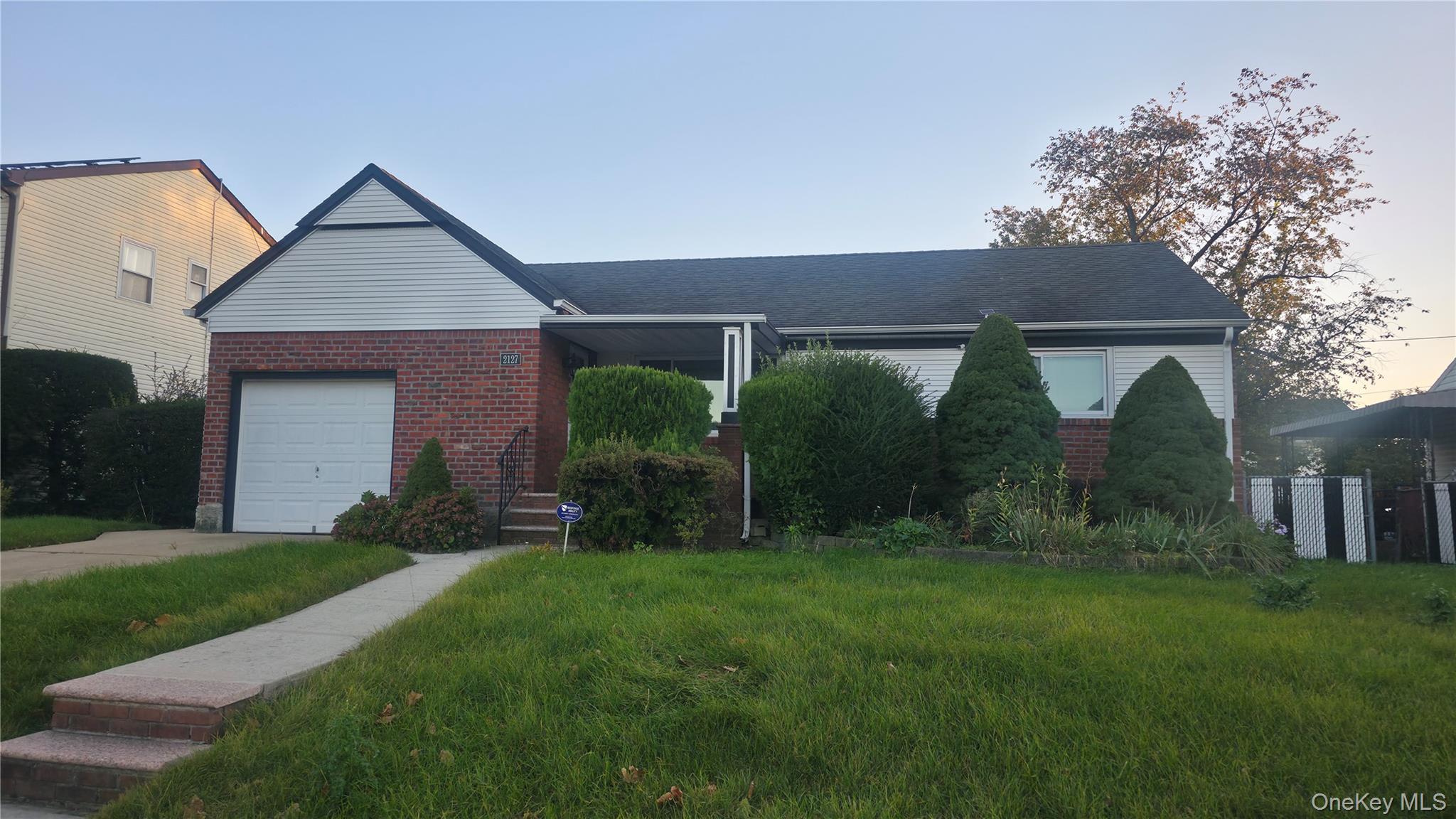 2127 Leighton Road – For Sale