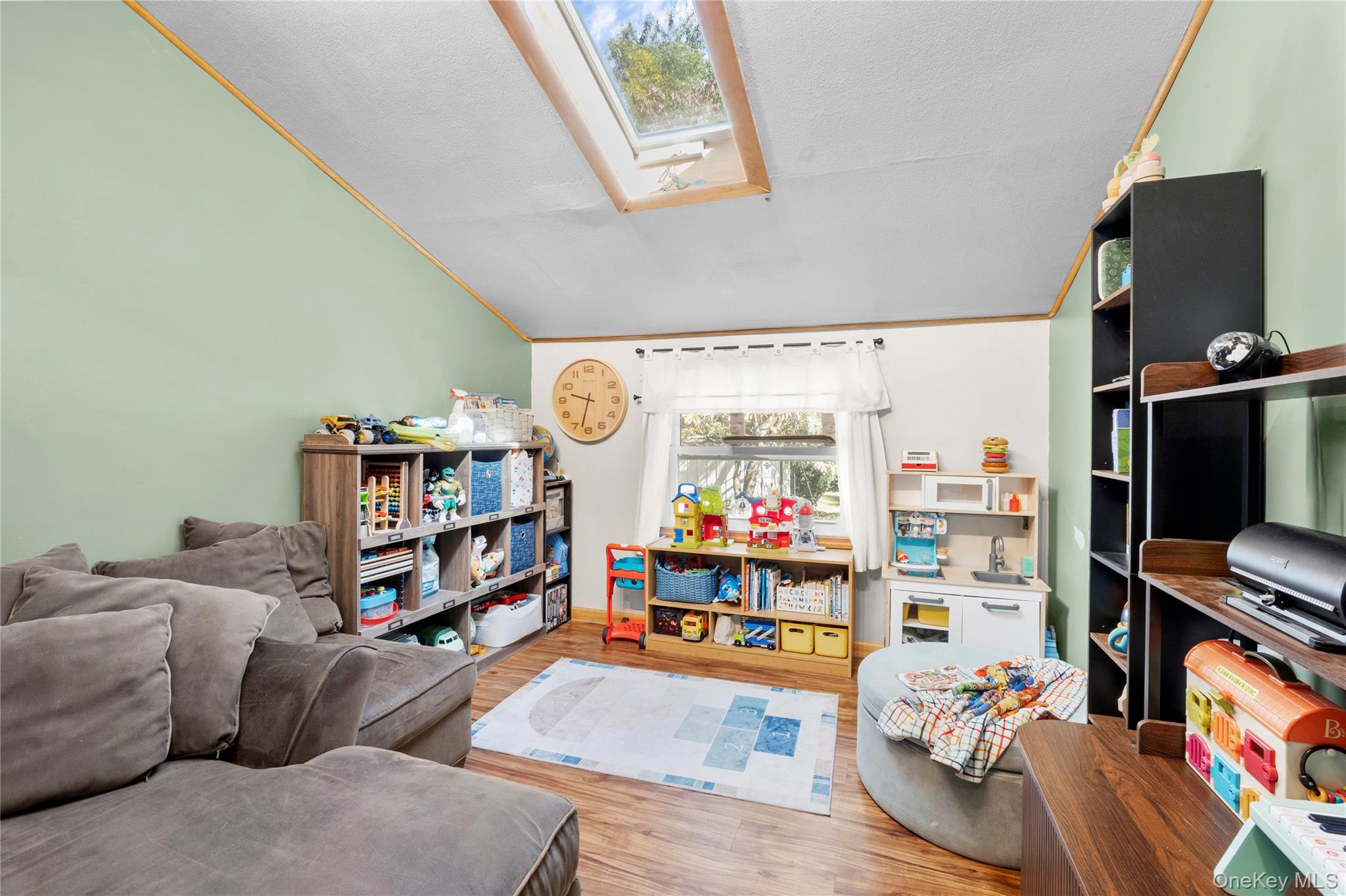 107 Andreano Avenue – For Sale photo 6