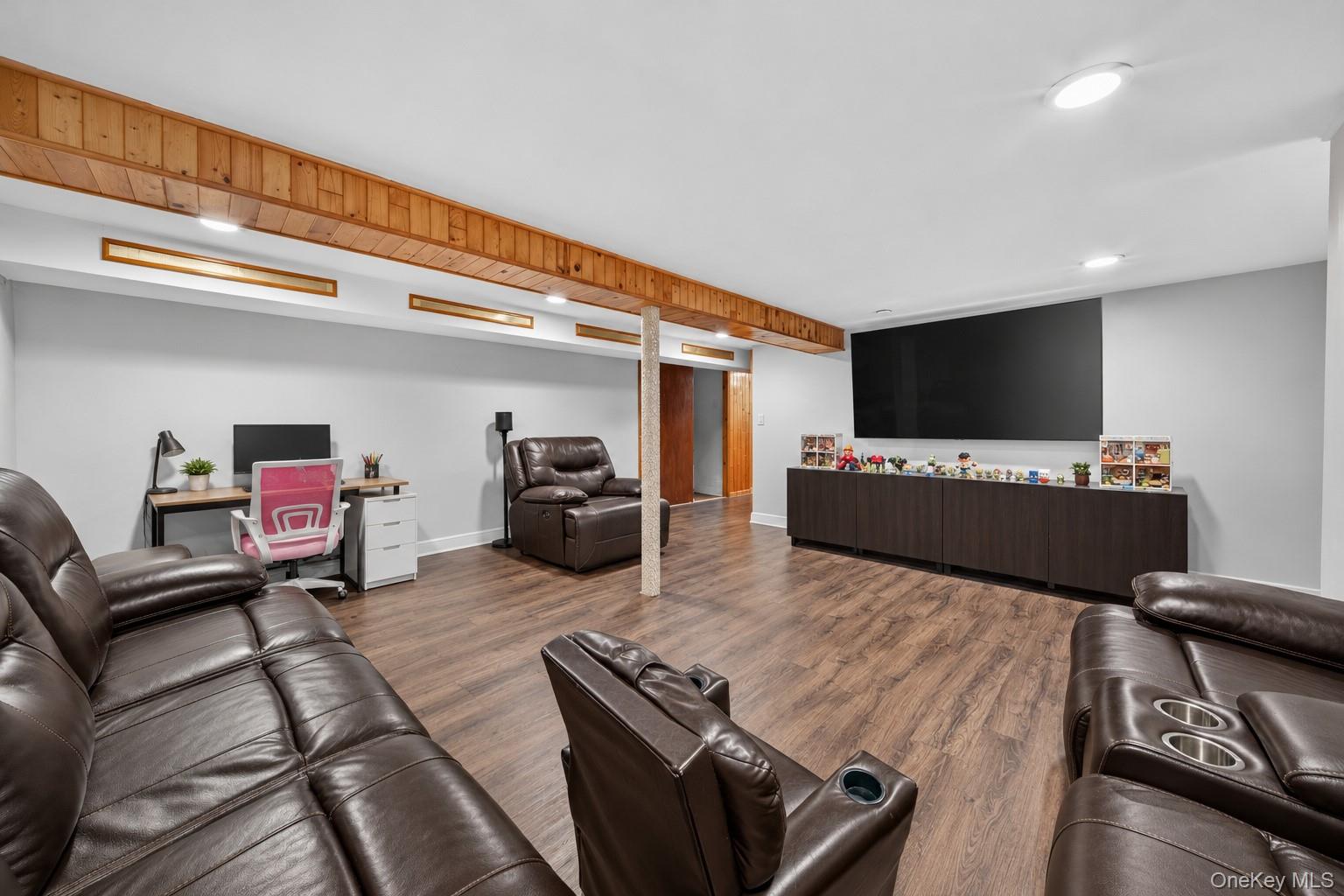 67-48 168th Street – For Sale photo 12