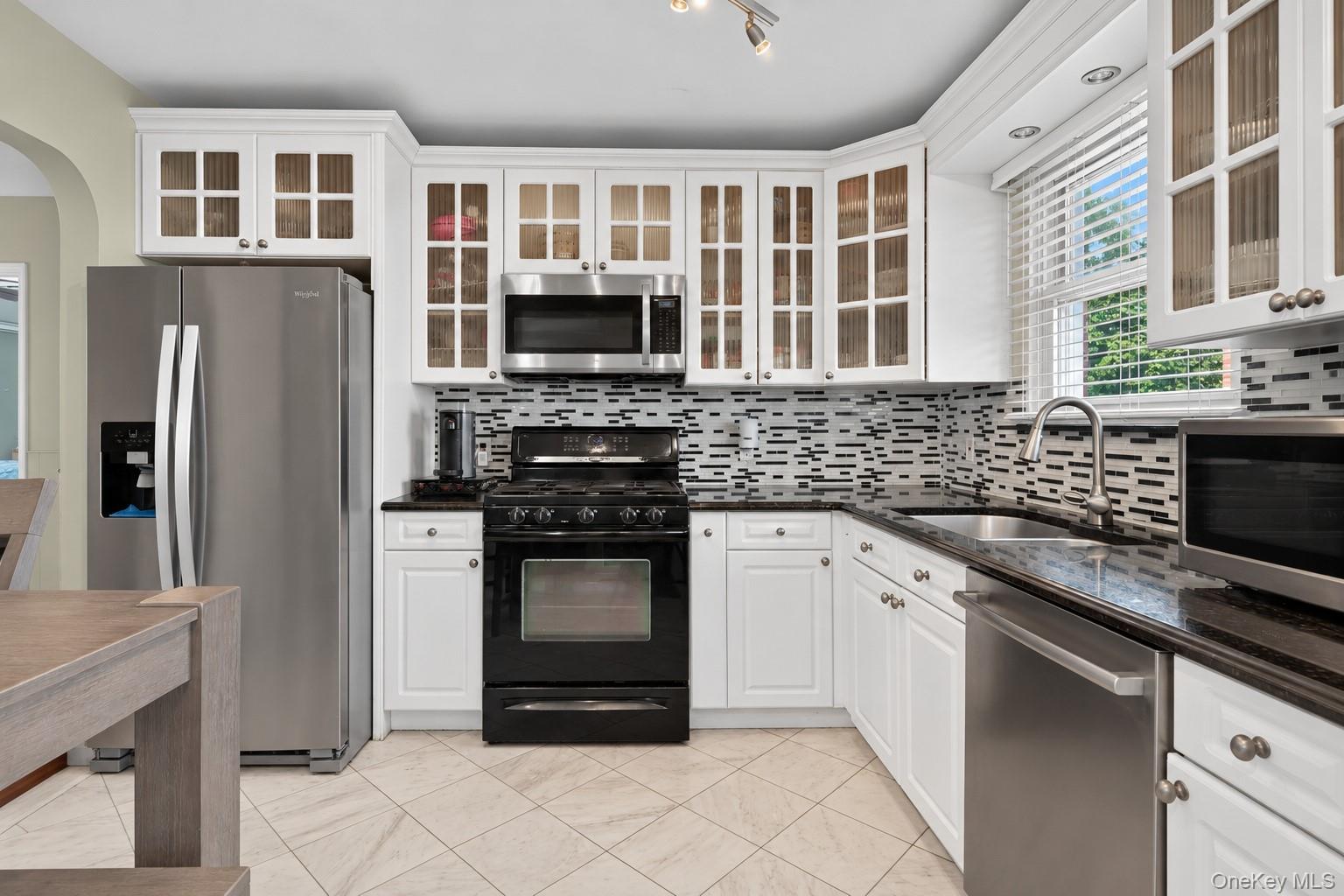 67-48 168th Street – For Sale photo 5
