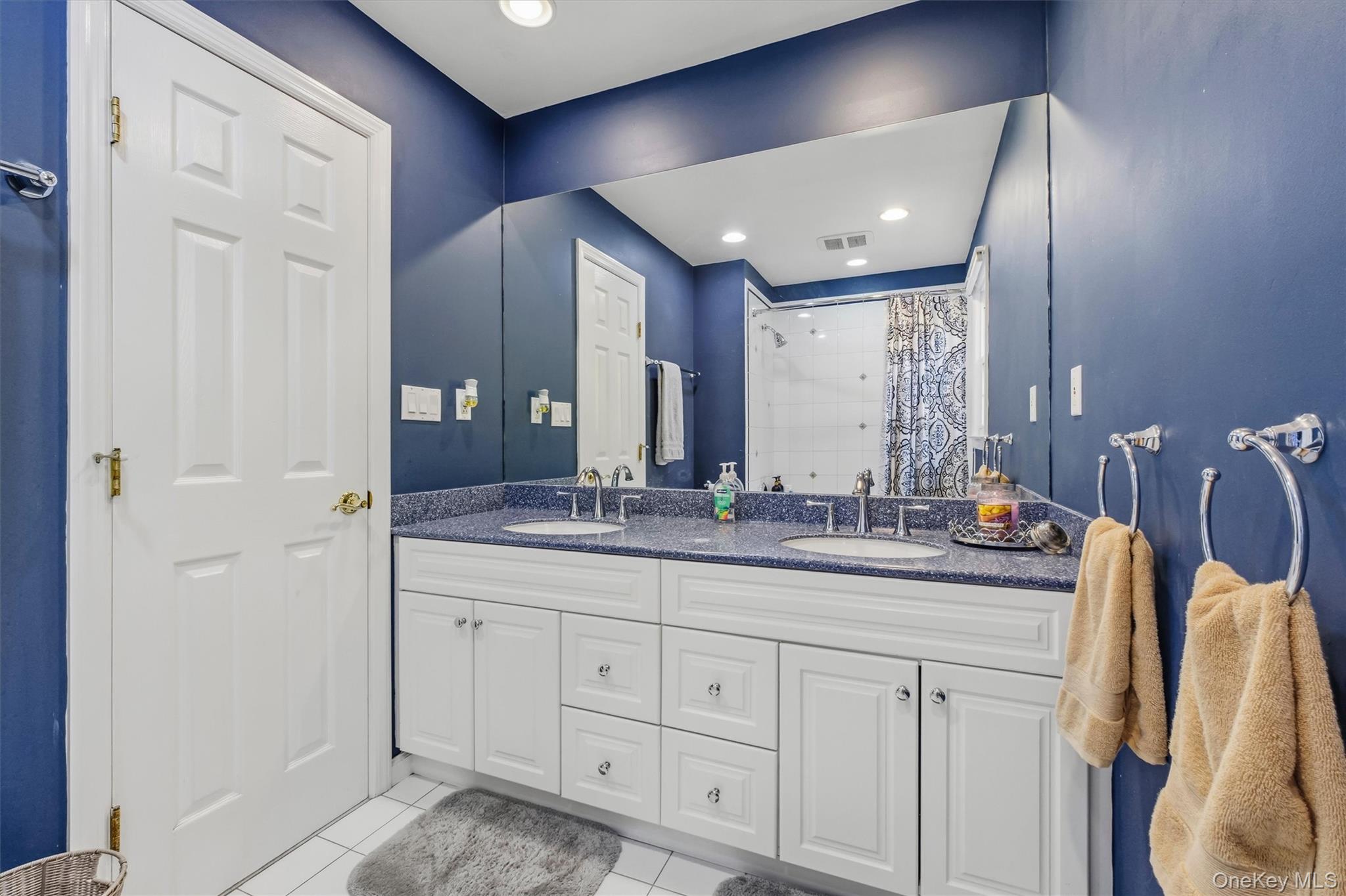 2159 Pondfield Court – For Sale photo 37