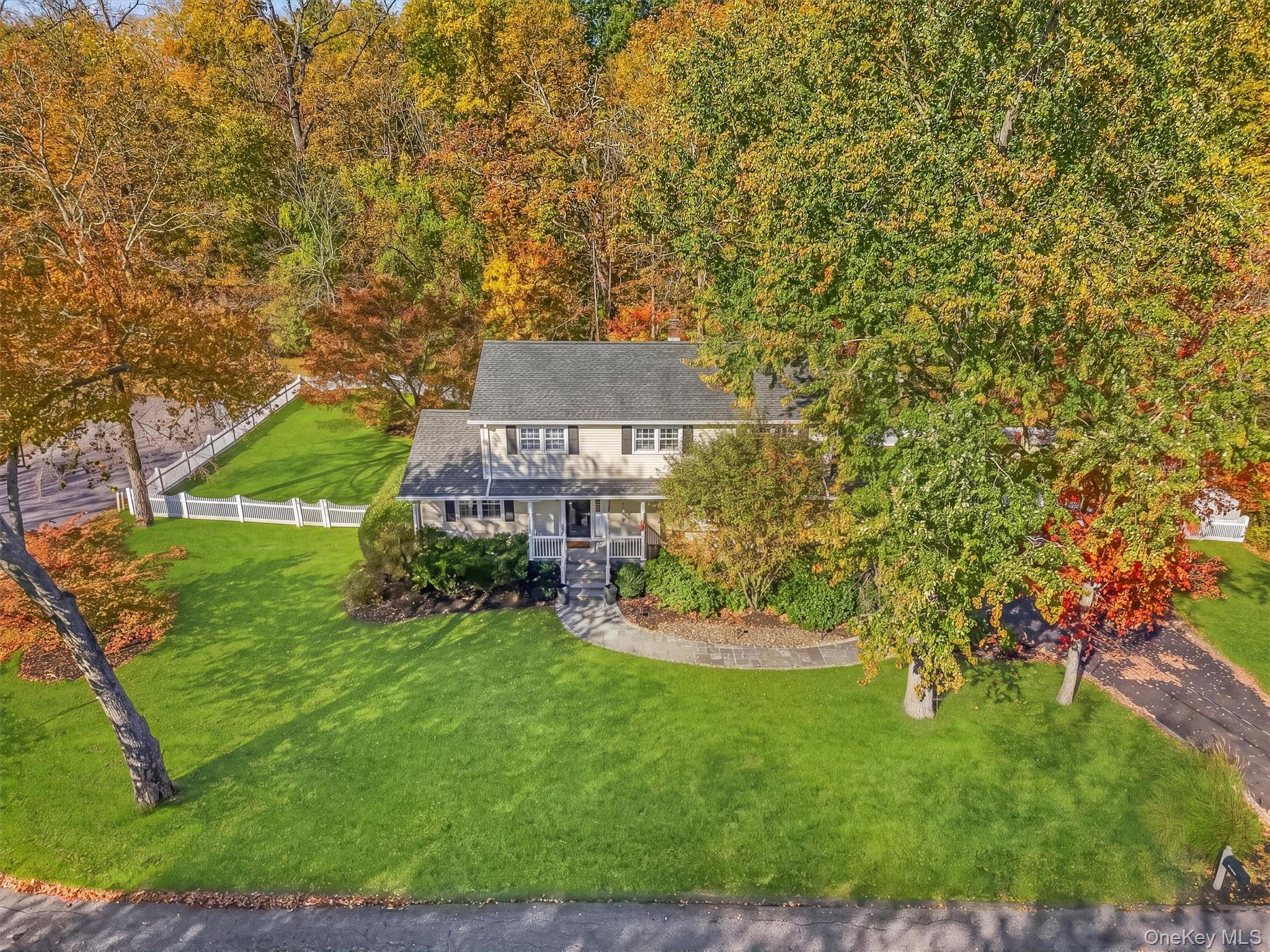 2159 Pondfield Court – For Sale photo 2
