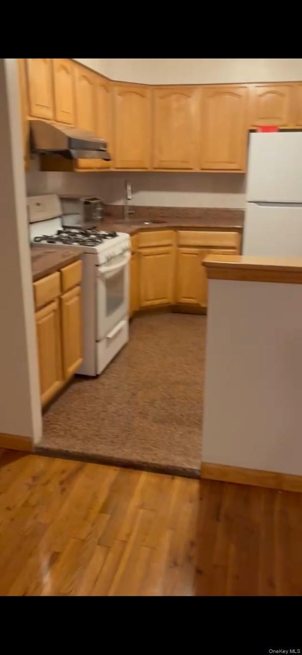 7151 Parsons Boulevard – For Rent photo 5