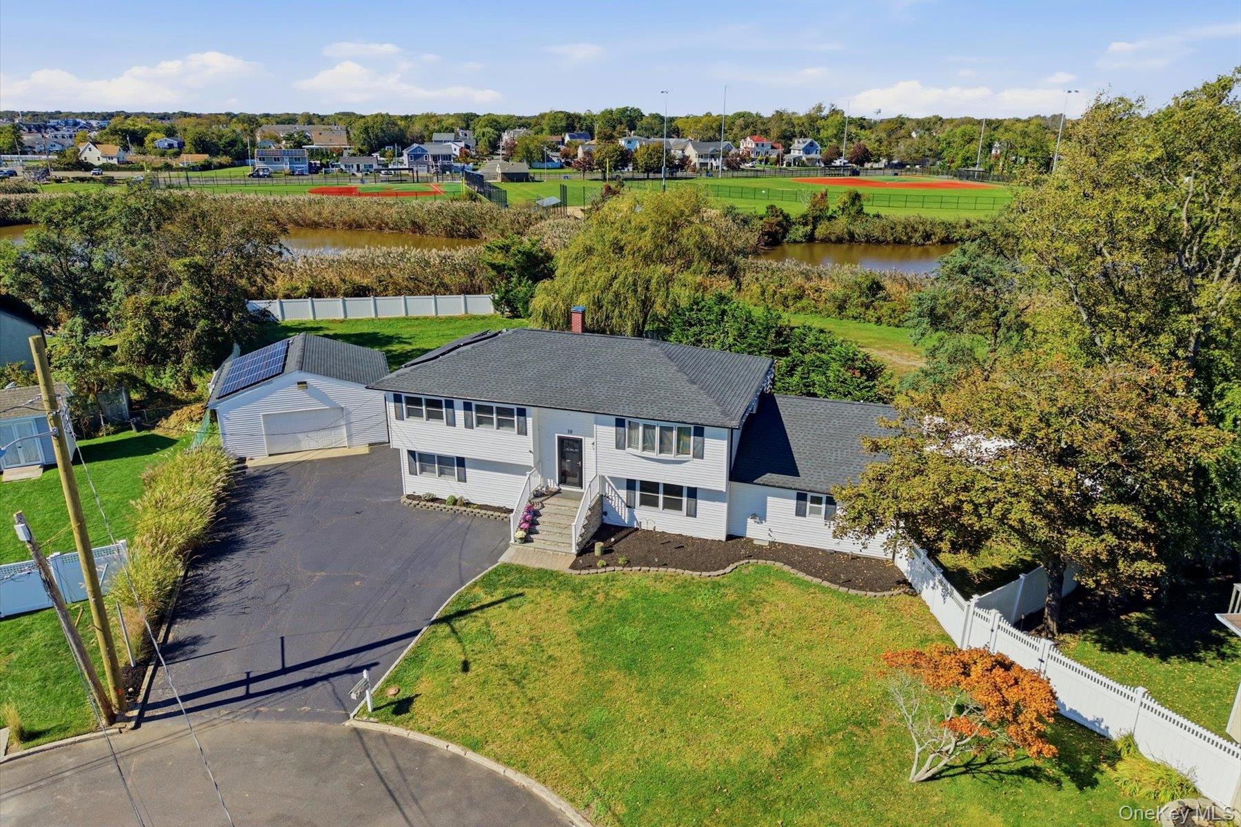 10 Gale Court – For Sale photo 3