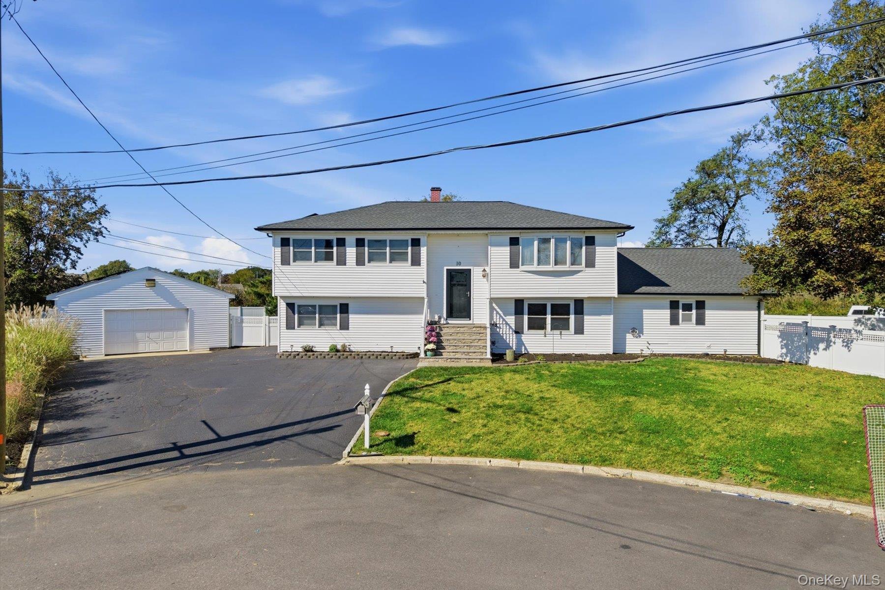 10 Gale Court – For Sale