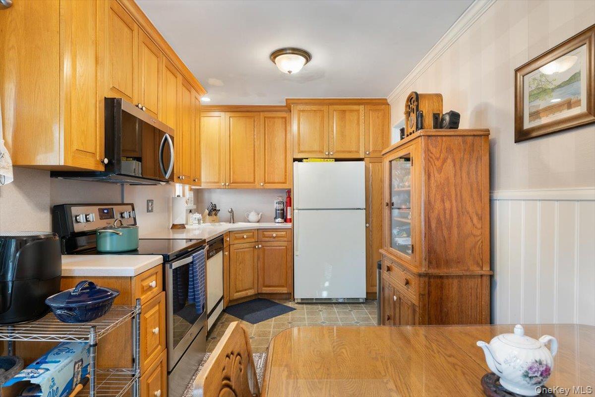 18 Nims Avenue – For Sale photo 4