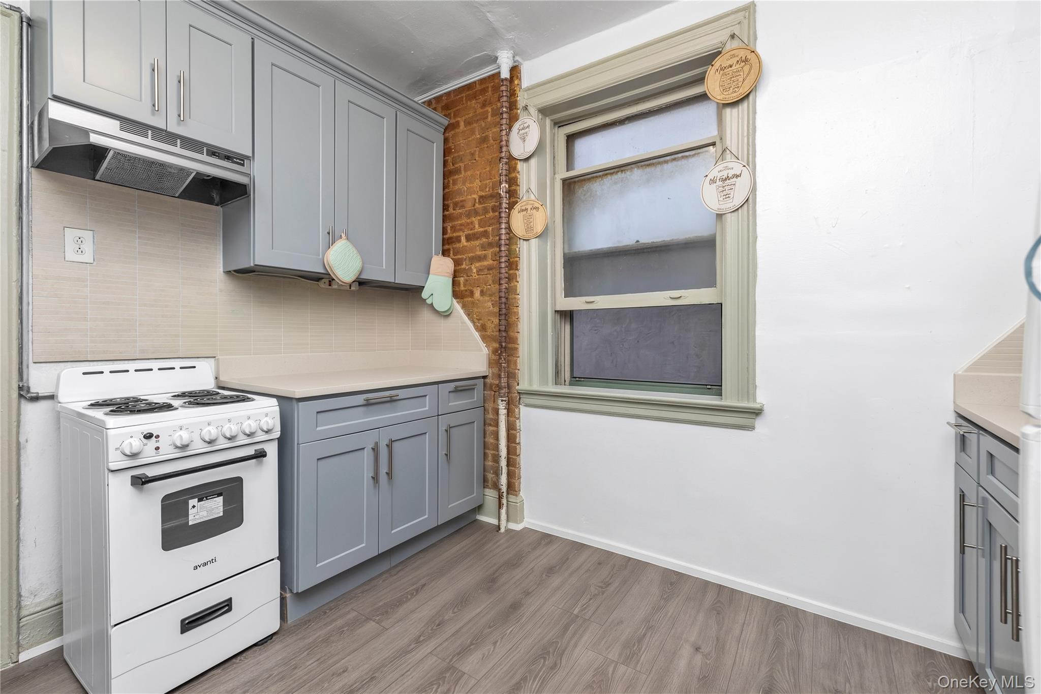32-30 Steinway Street – For Sale photo 27