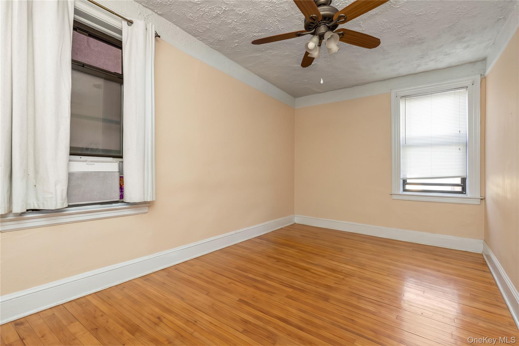32-30 Steinway Street – For Sale photo 22