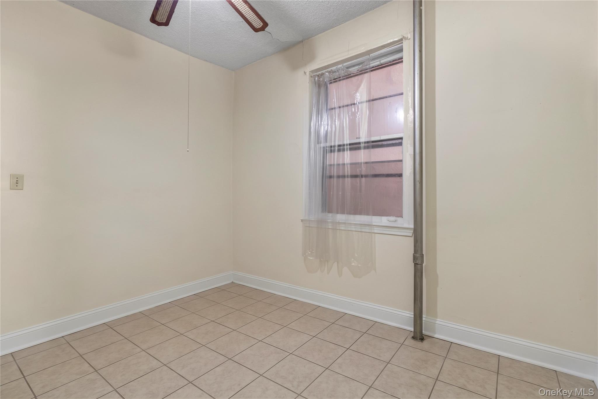 32-30 Steinway Street – For Sale photo 10