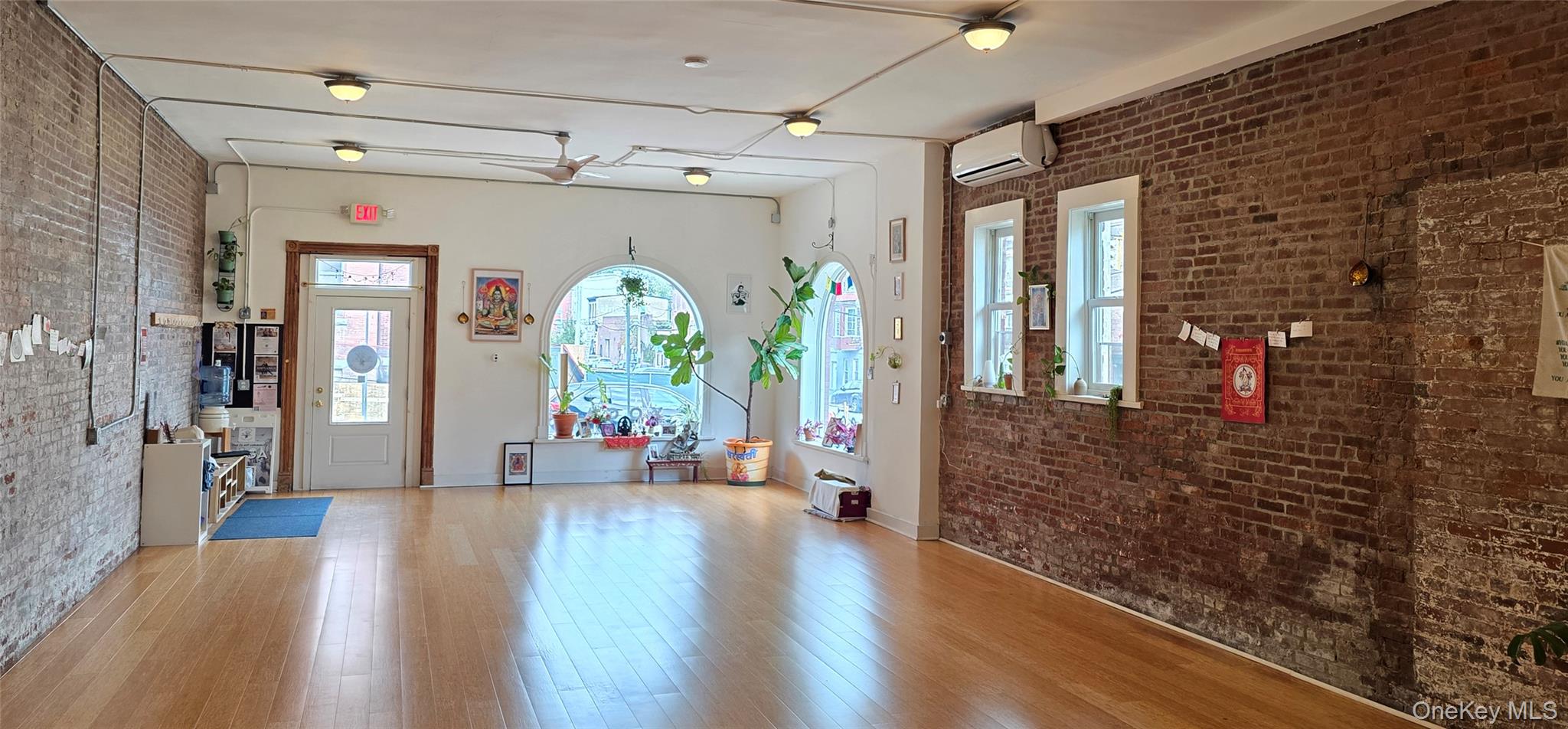 5 Liberty Street – For Rent photo 8