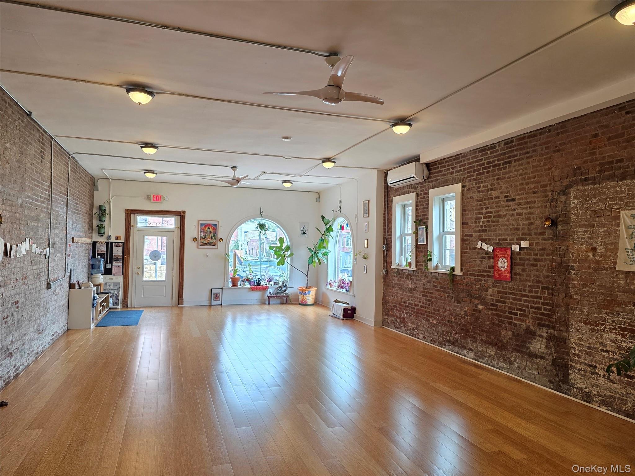 5 Liberty Street – For Rent photo 7