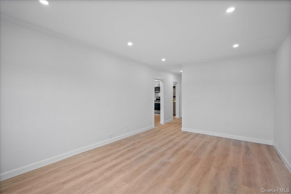 240 Halstead Avenue, Unit B5 photo 13