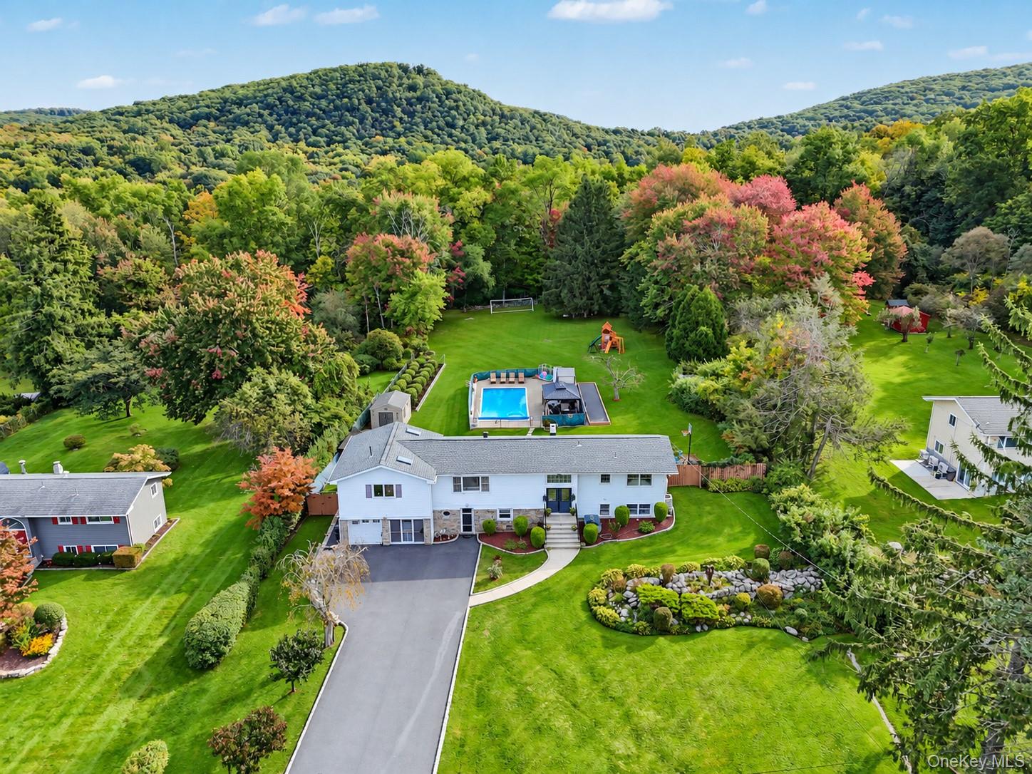 52 Mountain Brook Drive – For Sale