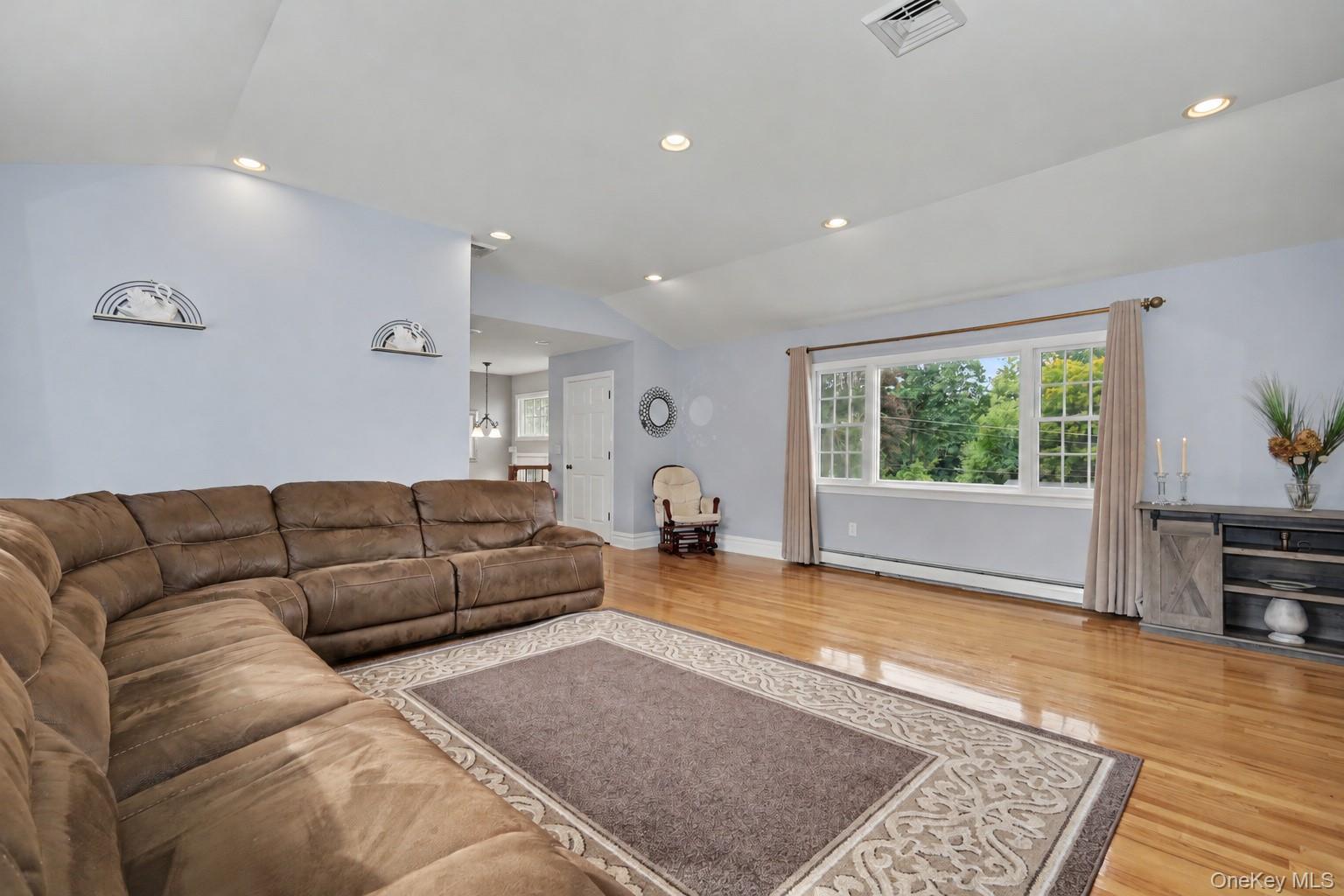 52 Mountain Brook Drive – For Sale photo 7
