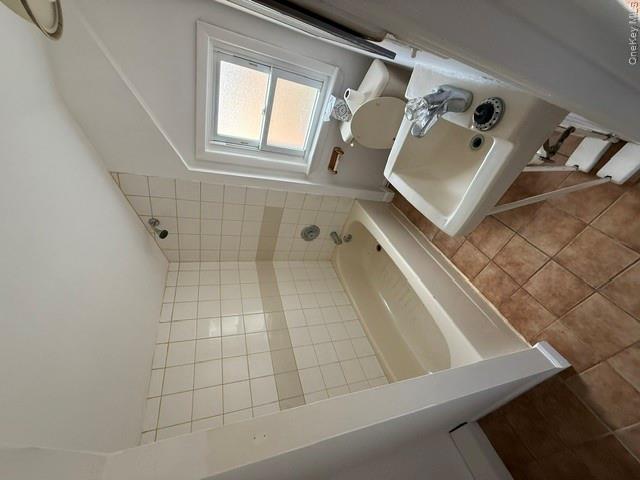 424 West Main Street – For Sale photo 9