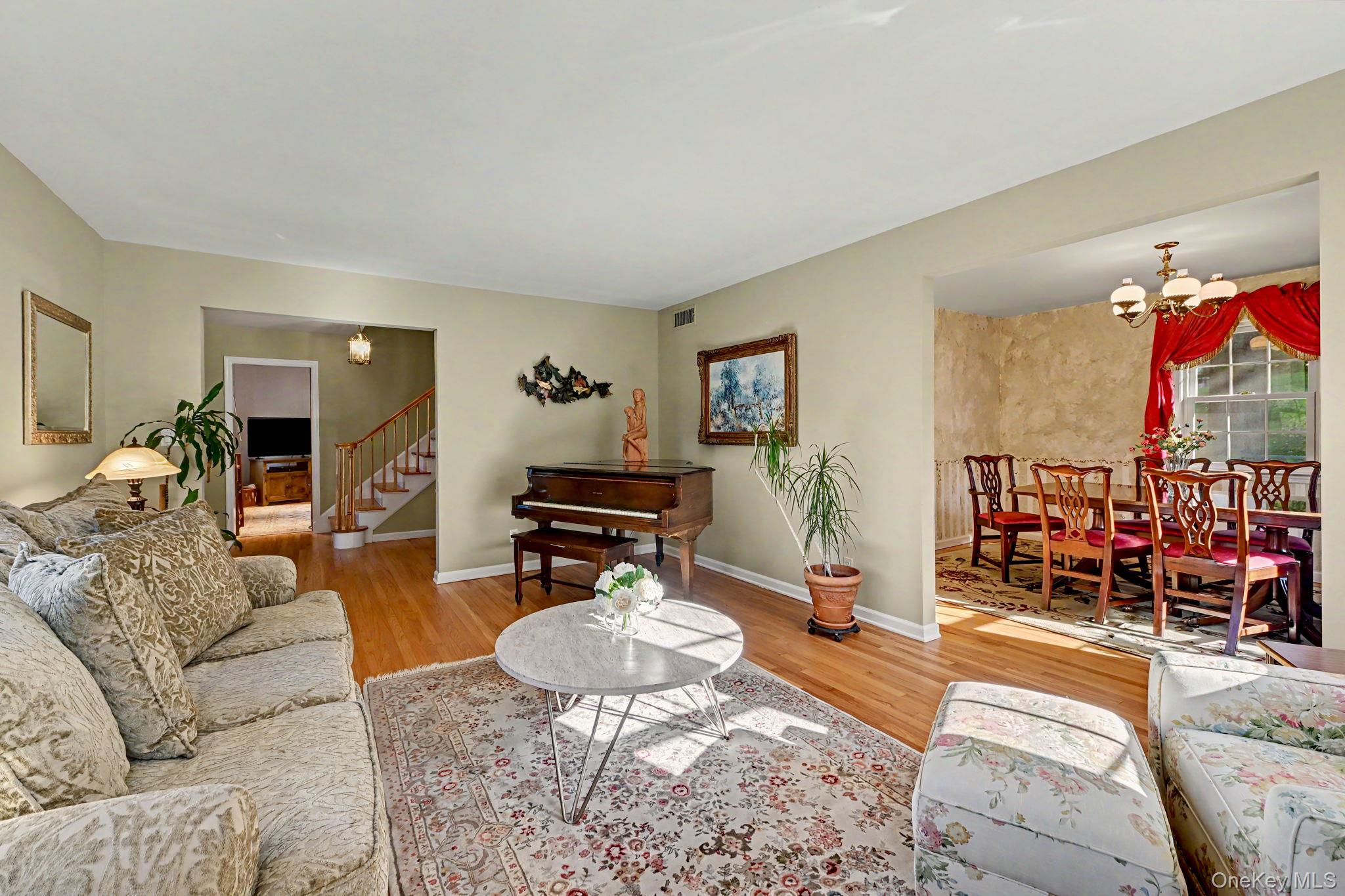 167 Holbrook Lane – For Sale photo 7