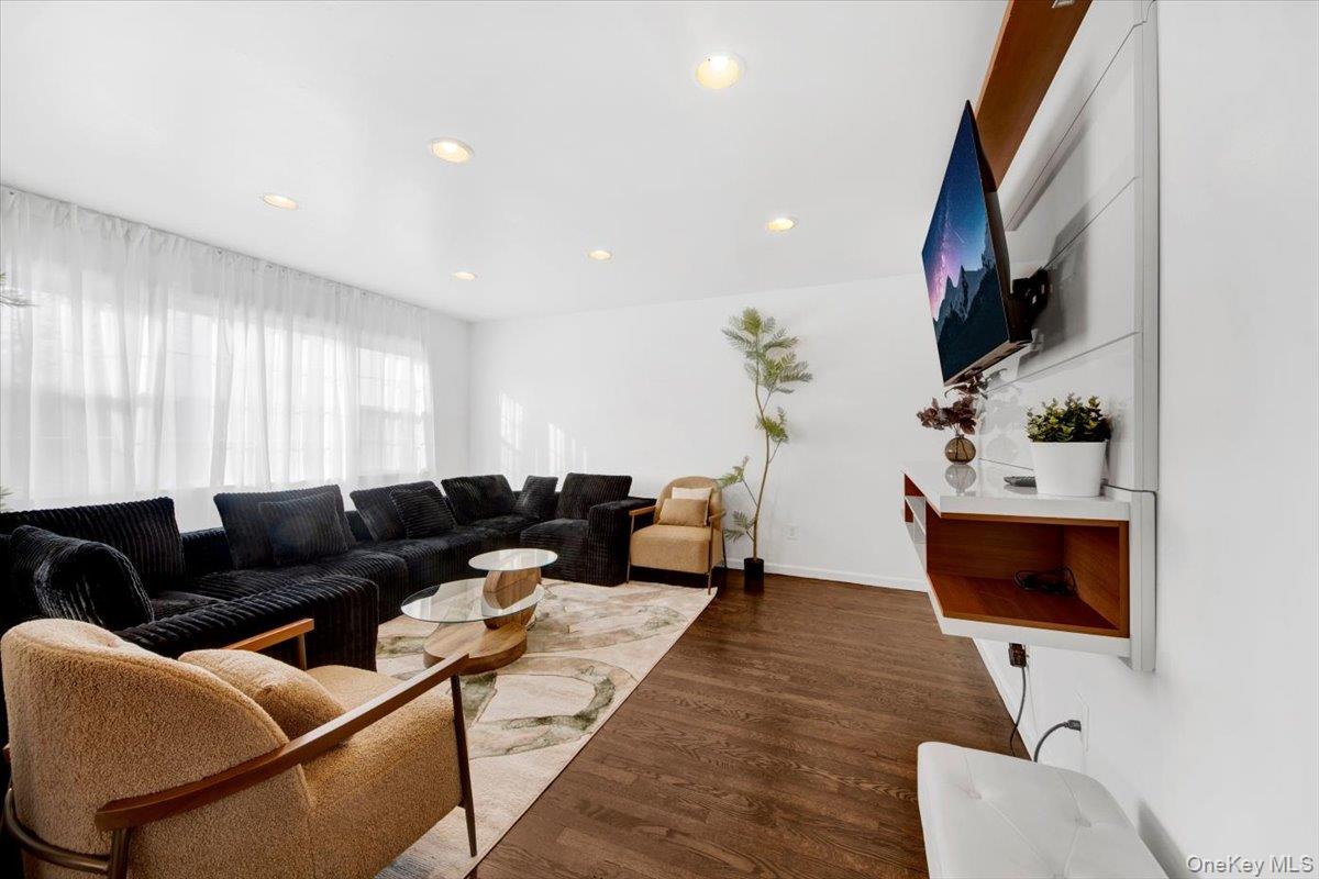 94 Washington Avenue N – For Sale photo 14