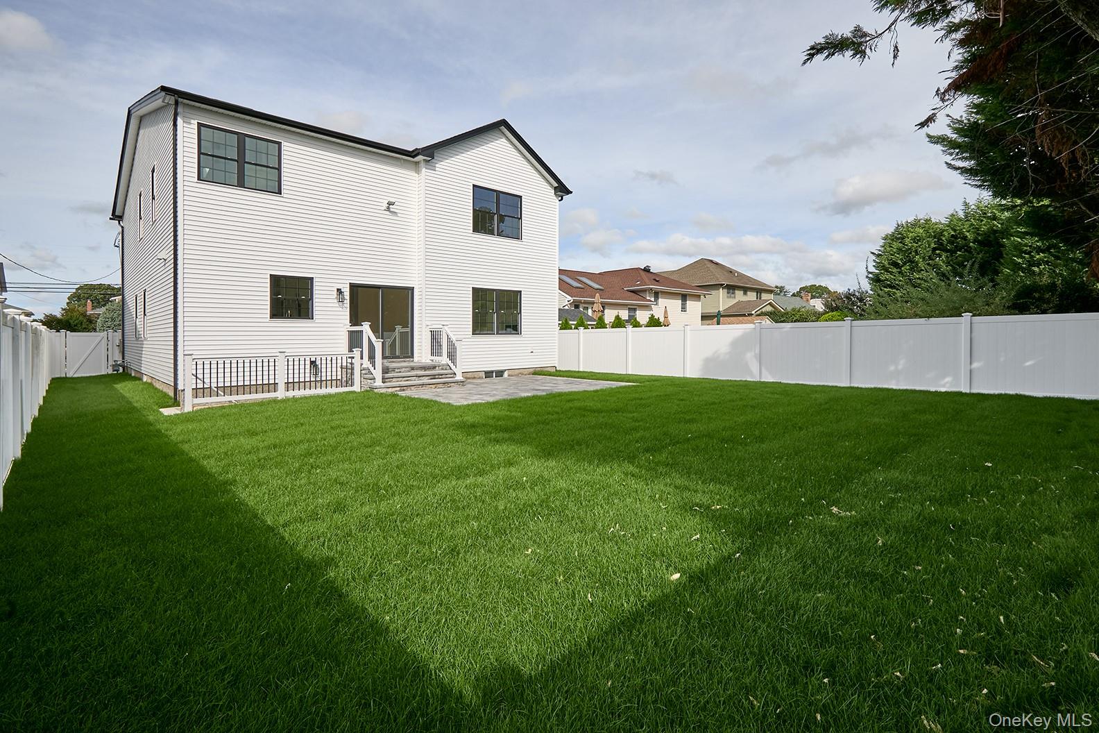 45 Sherman Avenue – For Sale photo 34
