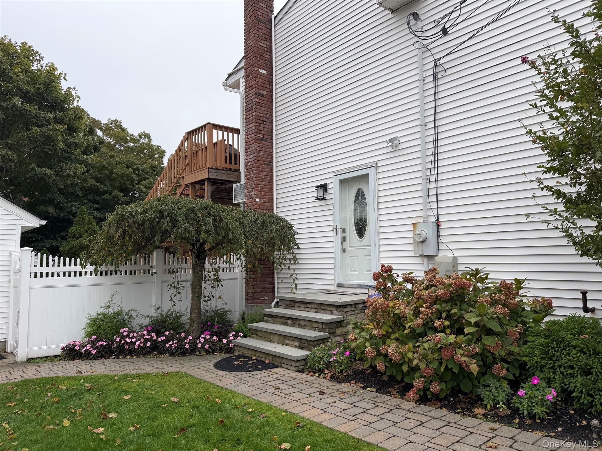 171 Huber Avenue – For Rent photo 2