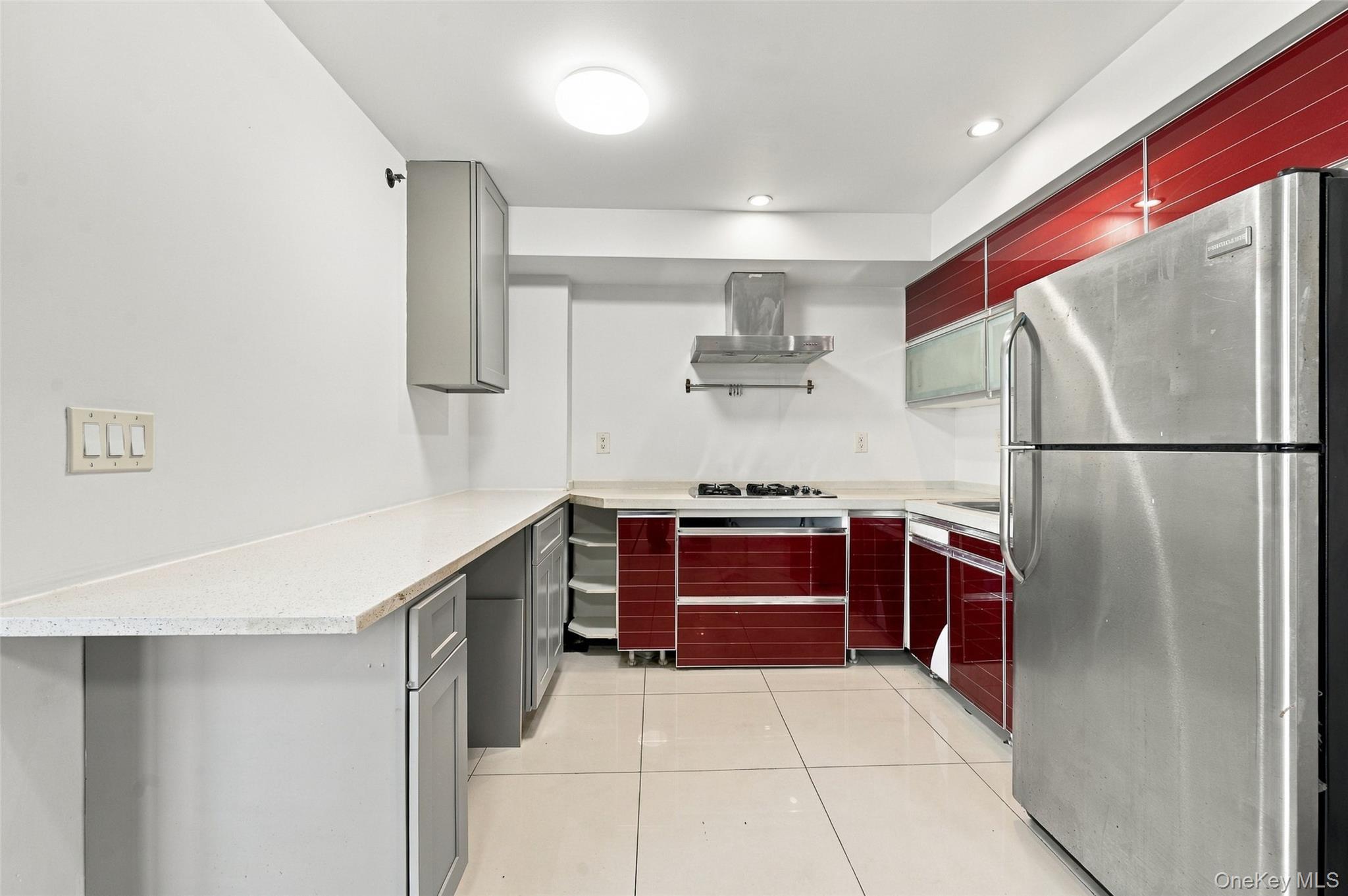 132-29 Blossom Avenue, Unit 4H photo 9