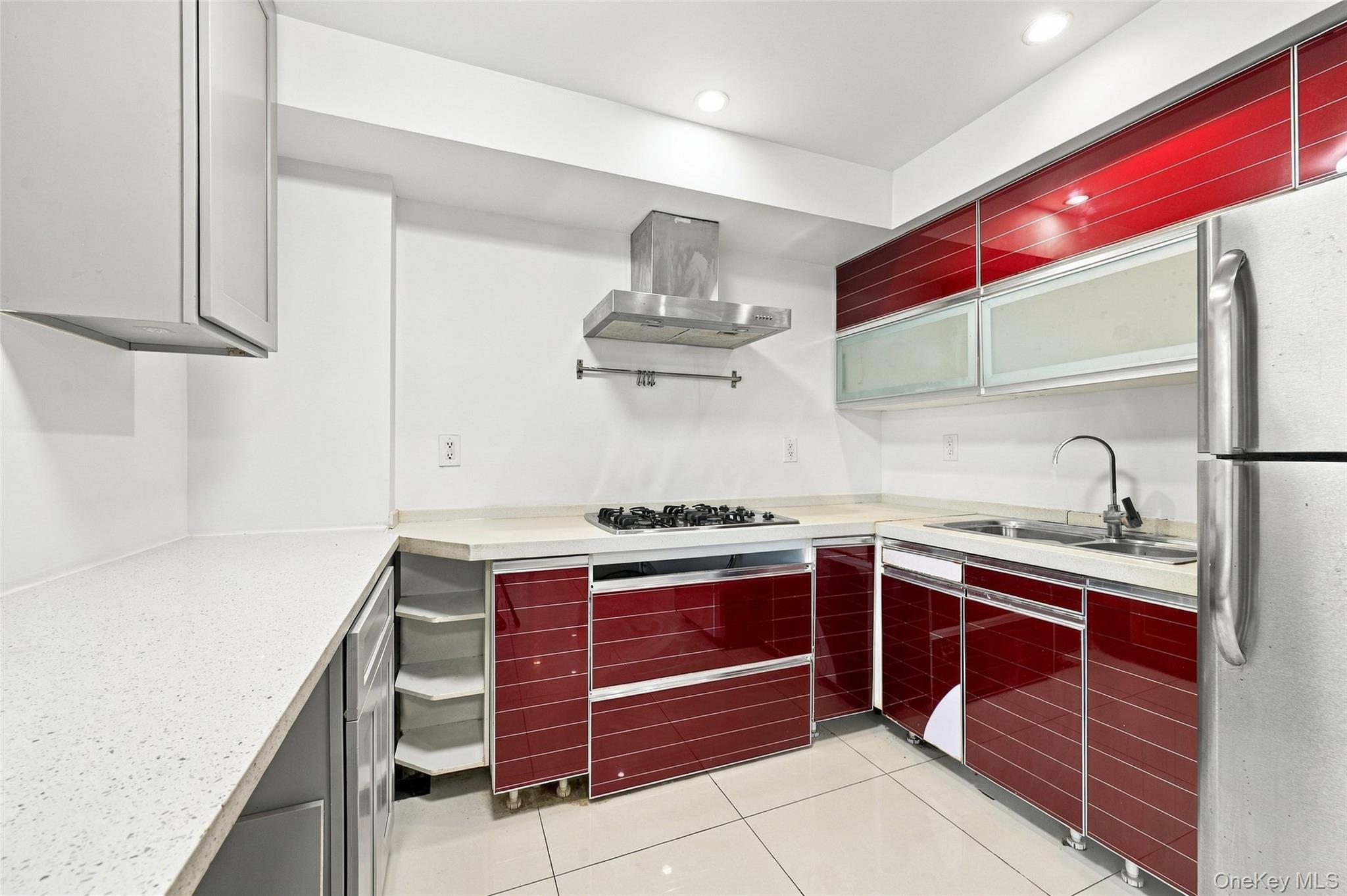 132-29 Blossom Avenue, Unit 4H photo 10
